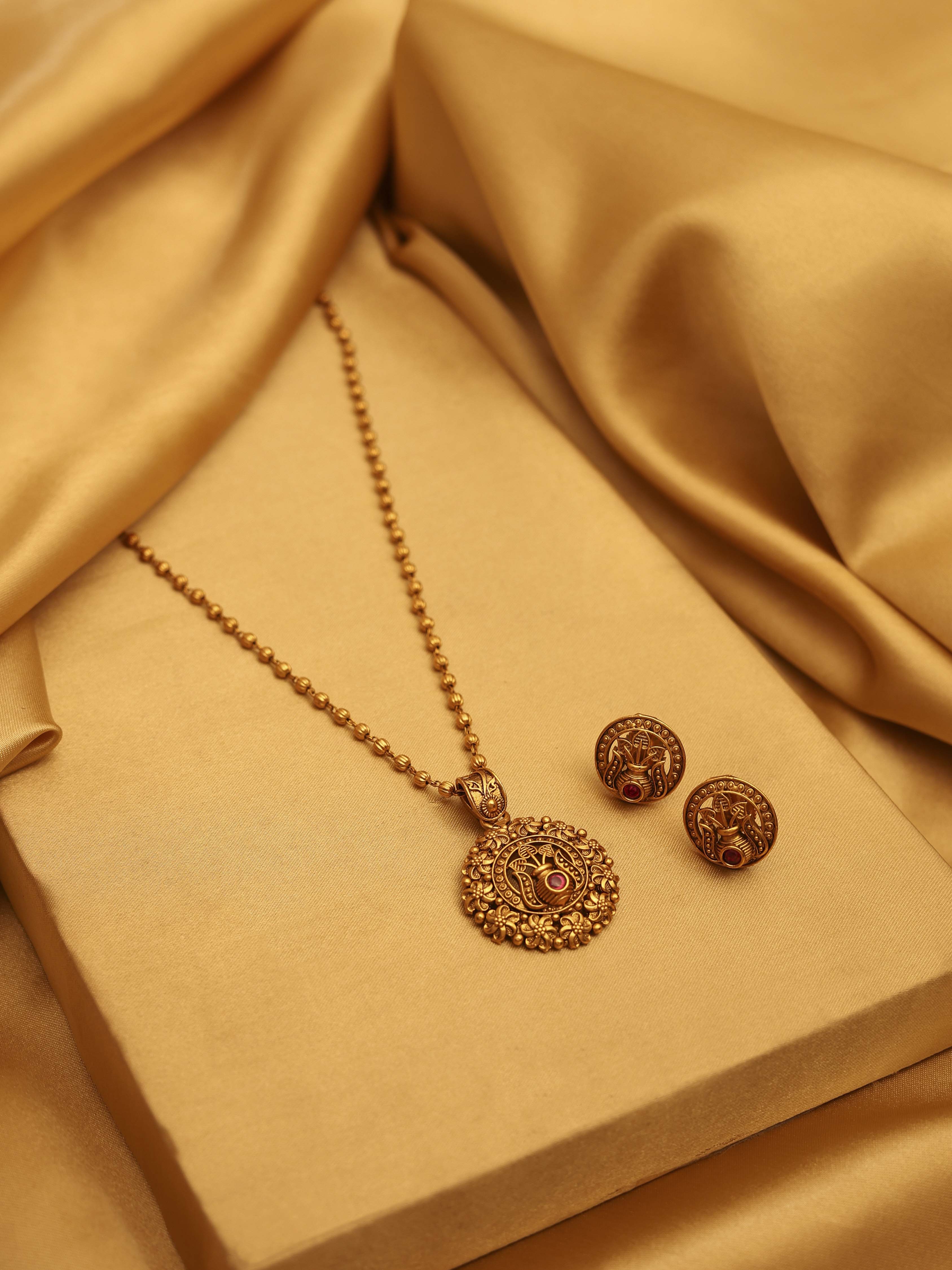 Gold Plated Brass Temple Pendant Necklace Set image number 0