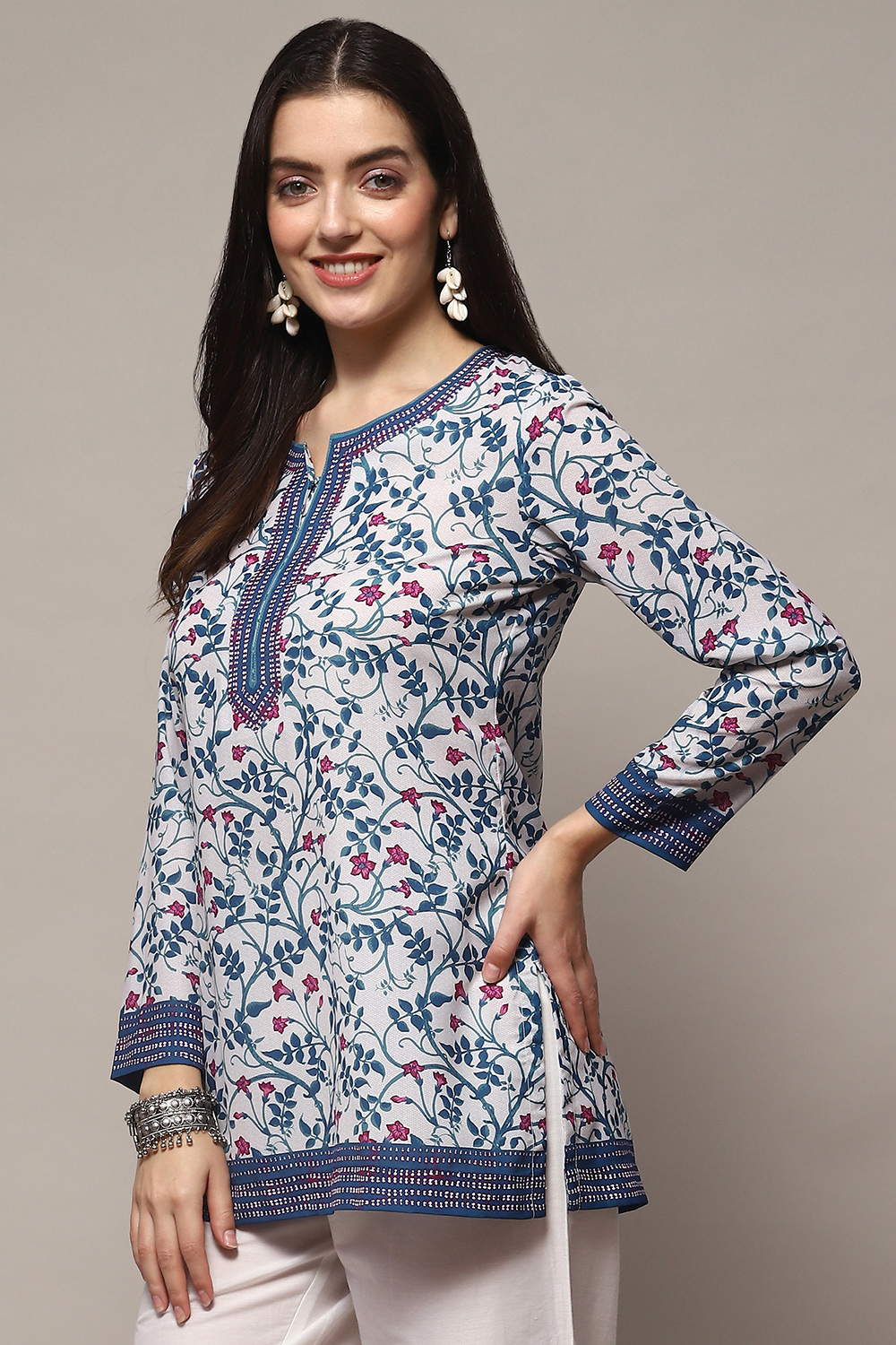 Blue Polyester Straight Kurti image number 2