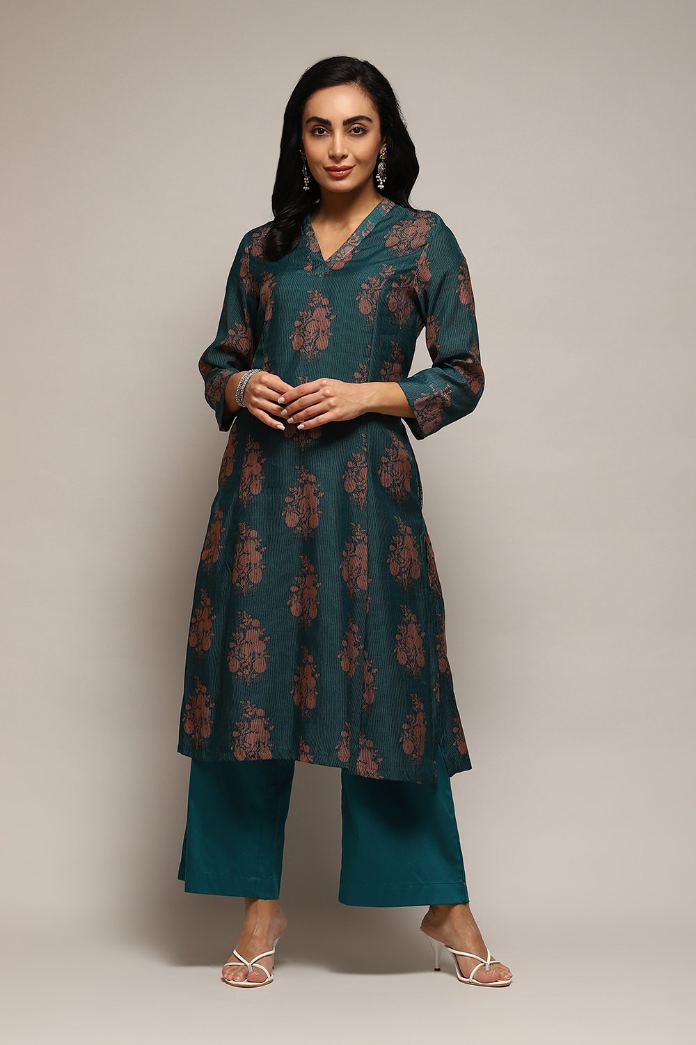 Pink Poly Chanderi A-Line Printed Kurta Palazzo Suit Set image number 6
