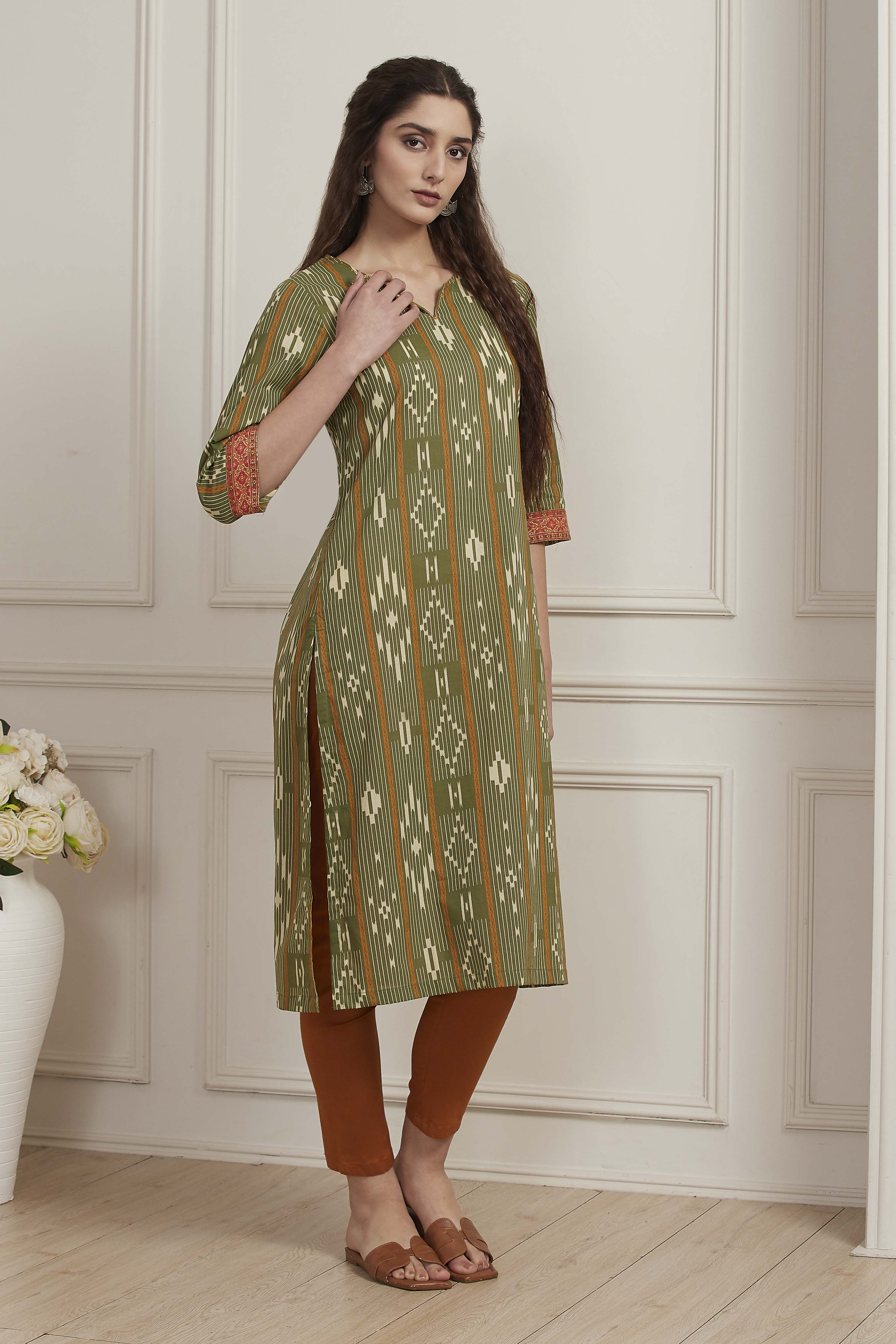 Blue Cotton Straight Kurta image number 4