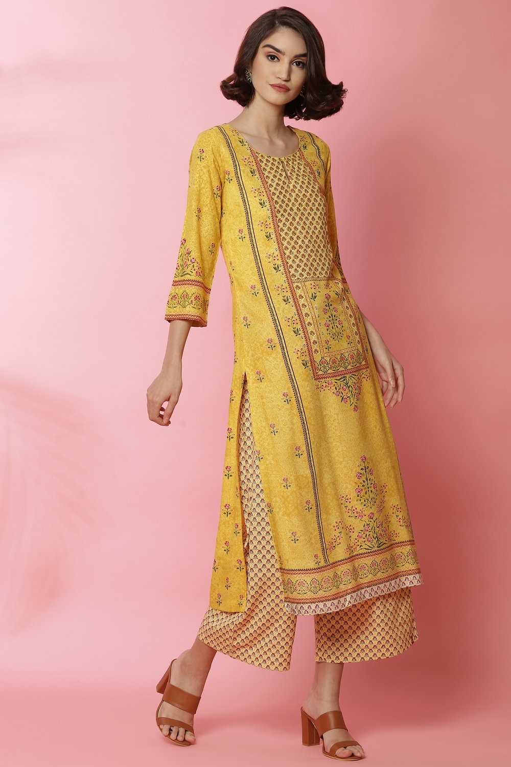 Yellow LIVA Straight Printed Kurta image number 3