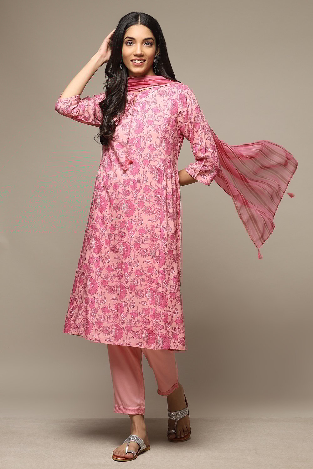 White & Blue Rayon Gathered Kurta Pants Suit Set image number 0