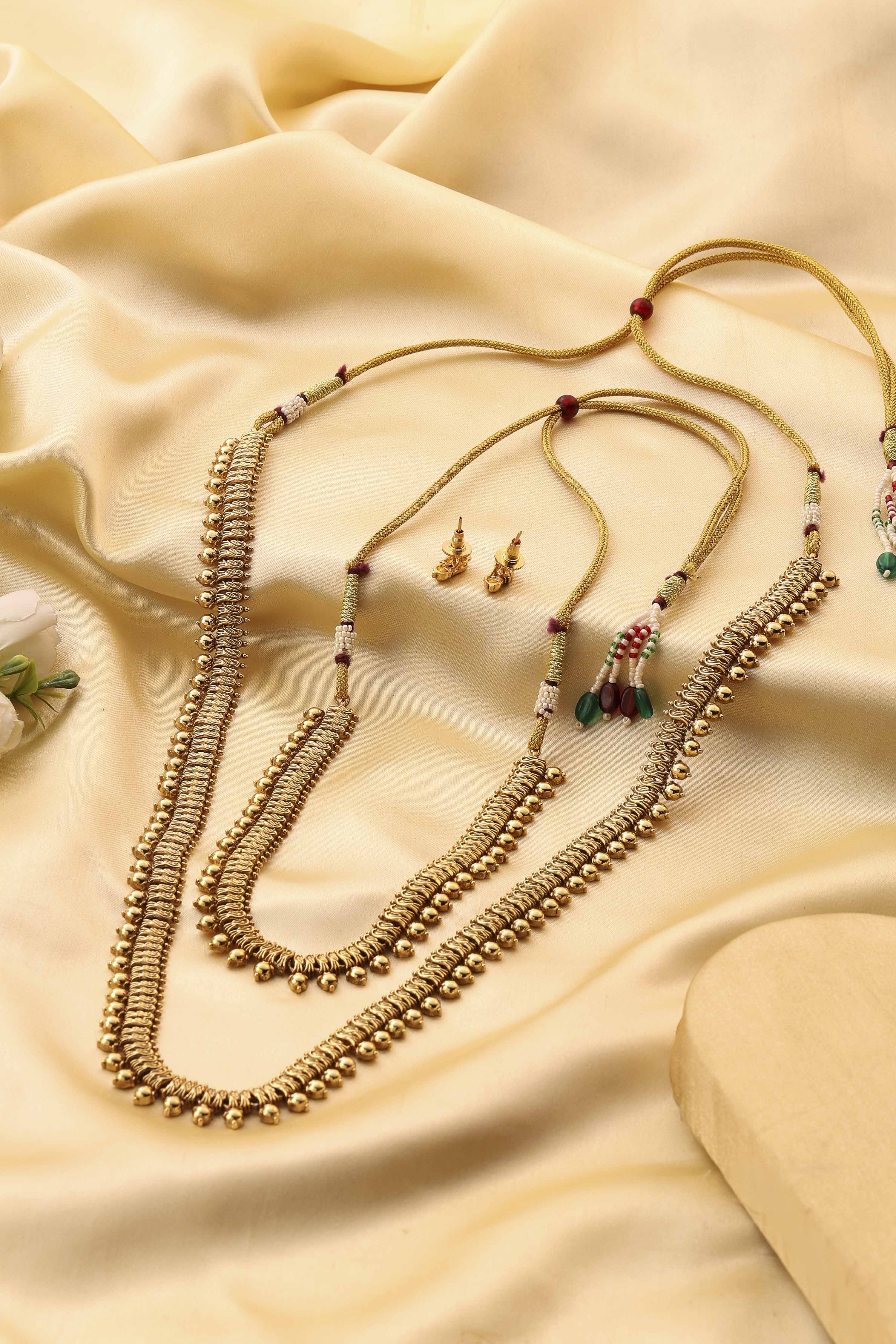 Gold-Plated Brass Layer Necklace Set image number 2