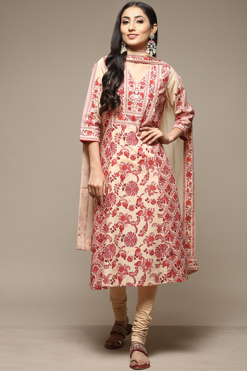 Beige Cotton Kalidar Kurta Churidar Suit Set image number 7