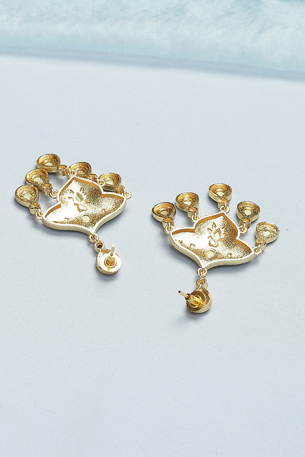 Light Green Alloy Earrings image number 2