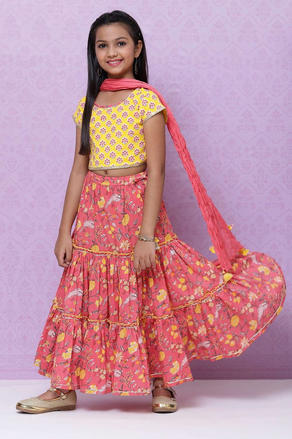 Yellow And Pink Cotton Girls Lehenga Set image number 6