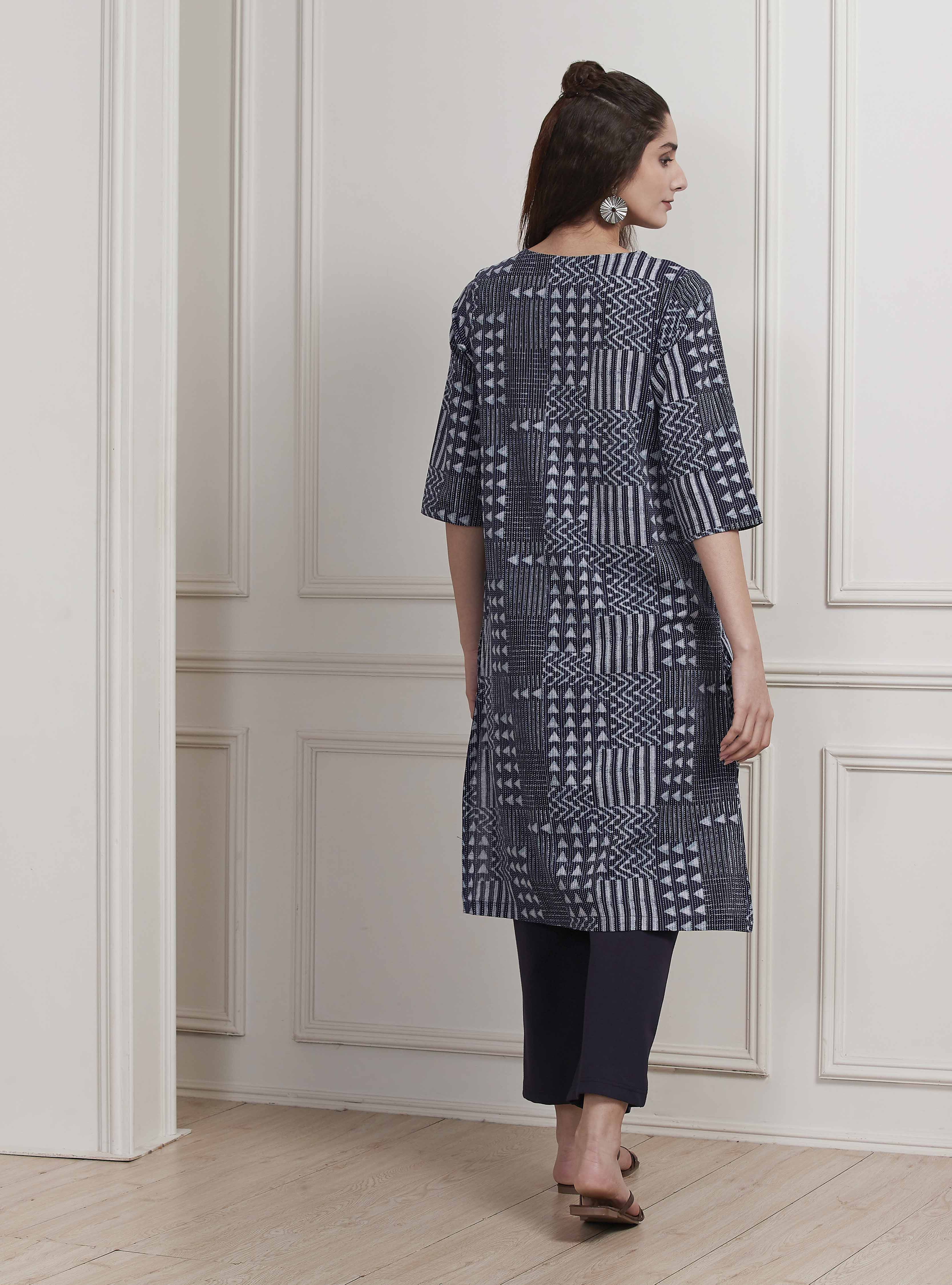 Blue Cotton Printed Straight Kurta image number 3