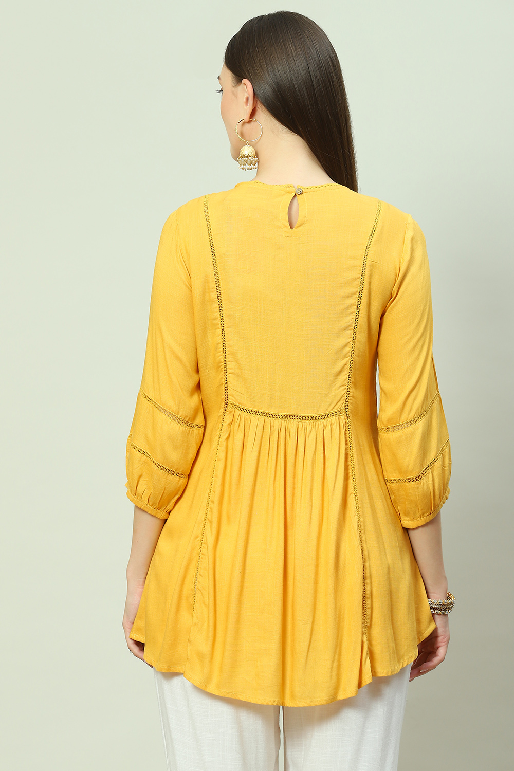 Yellow LIVA Flared Solid Kurti image number 4