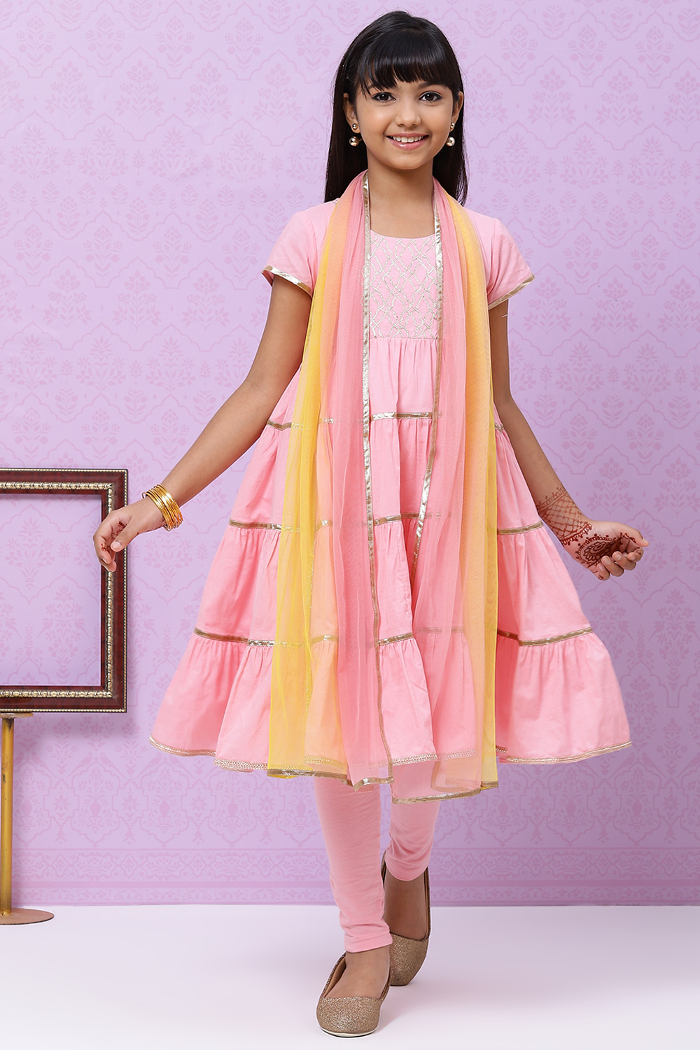 Onion Pink Cotton Girls Flared Kurta Churidar Suit Set image number 4