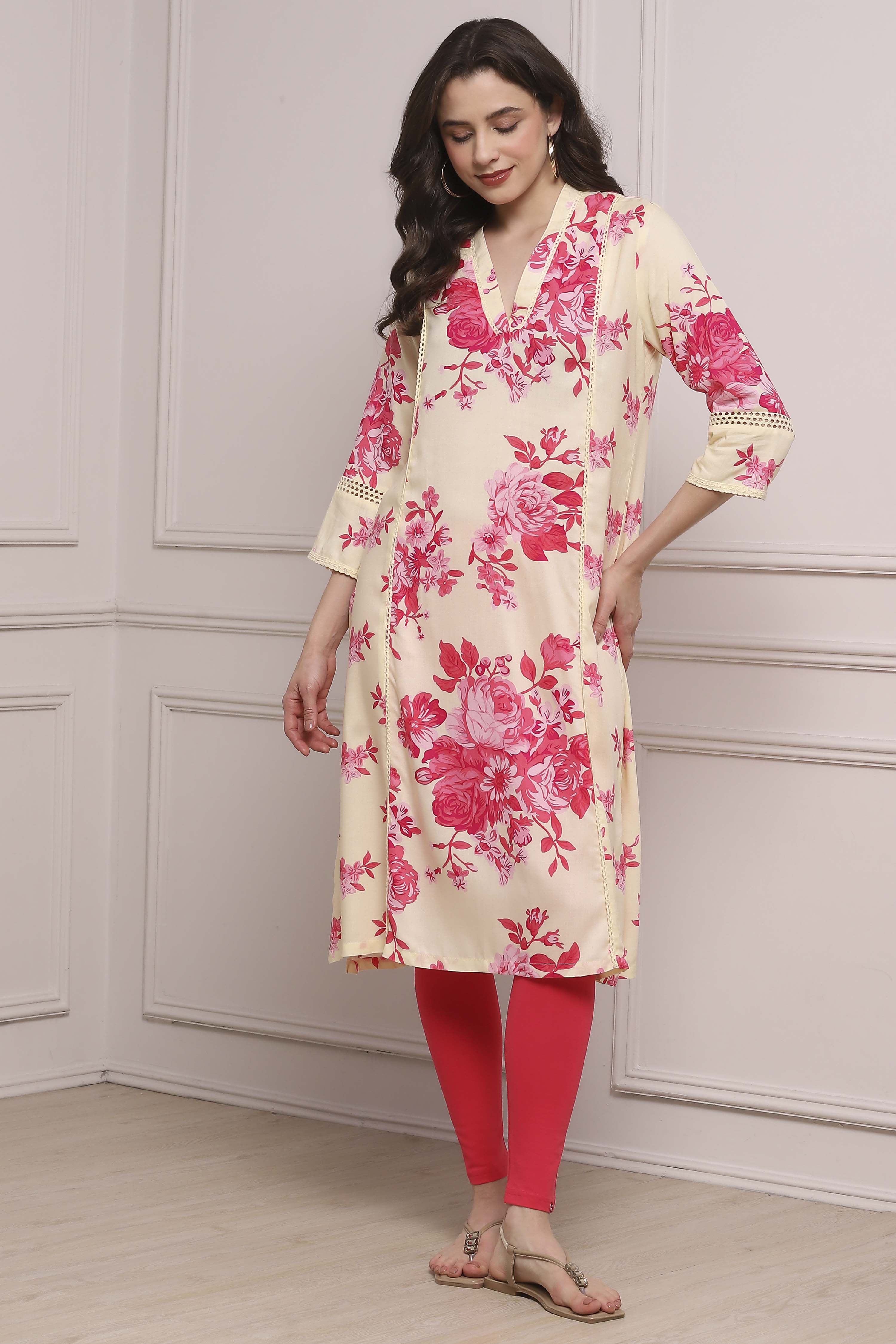 Pink Cotton Blend Solid Churidar image number 0