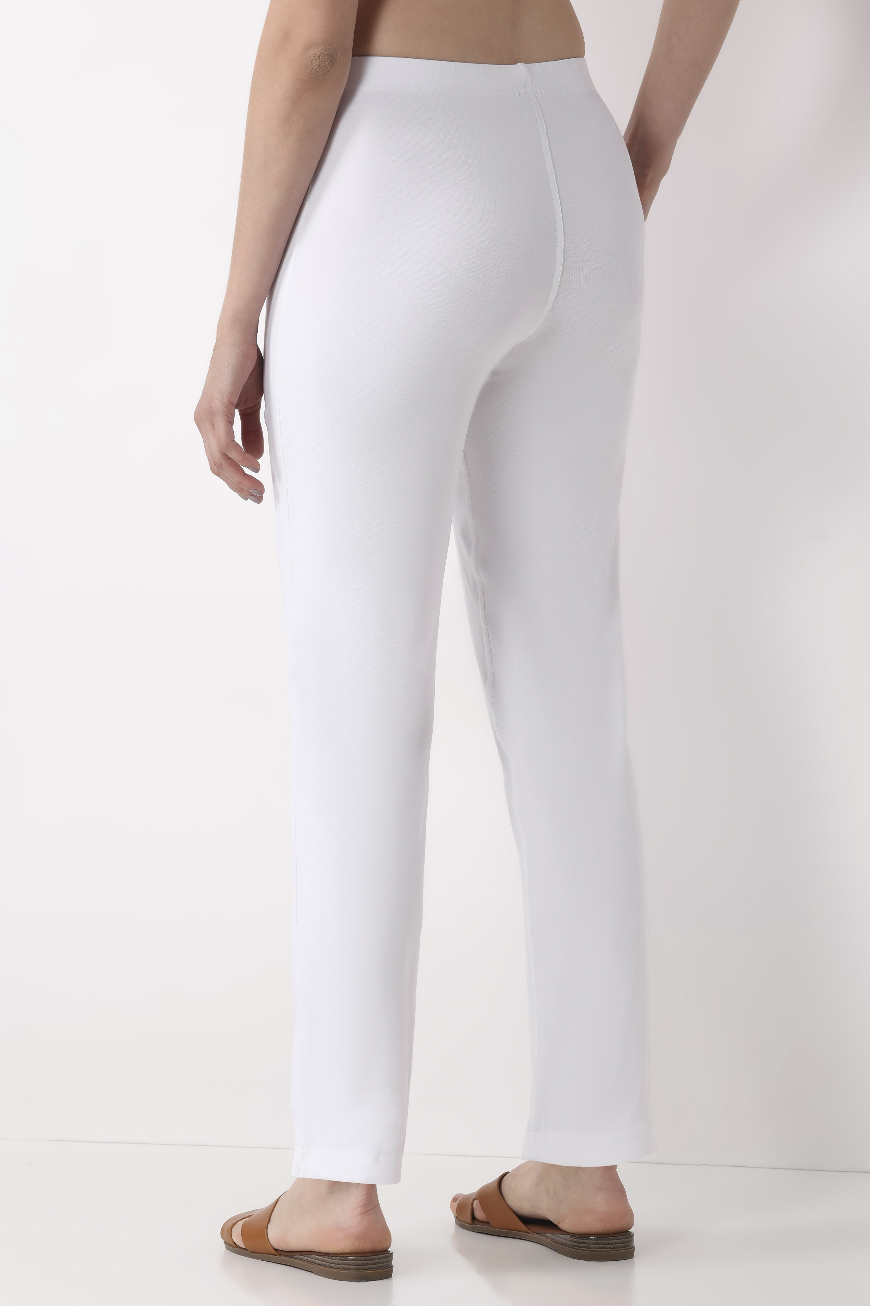 Black Cotton Lycra Fitted Pants image number 5