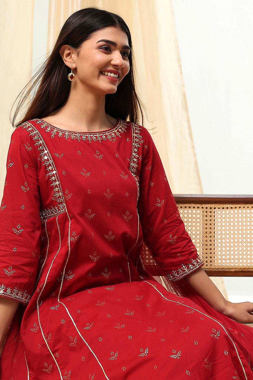 Cream-Colored Cotton Foil Printed Kalidar Suit Set image number 1