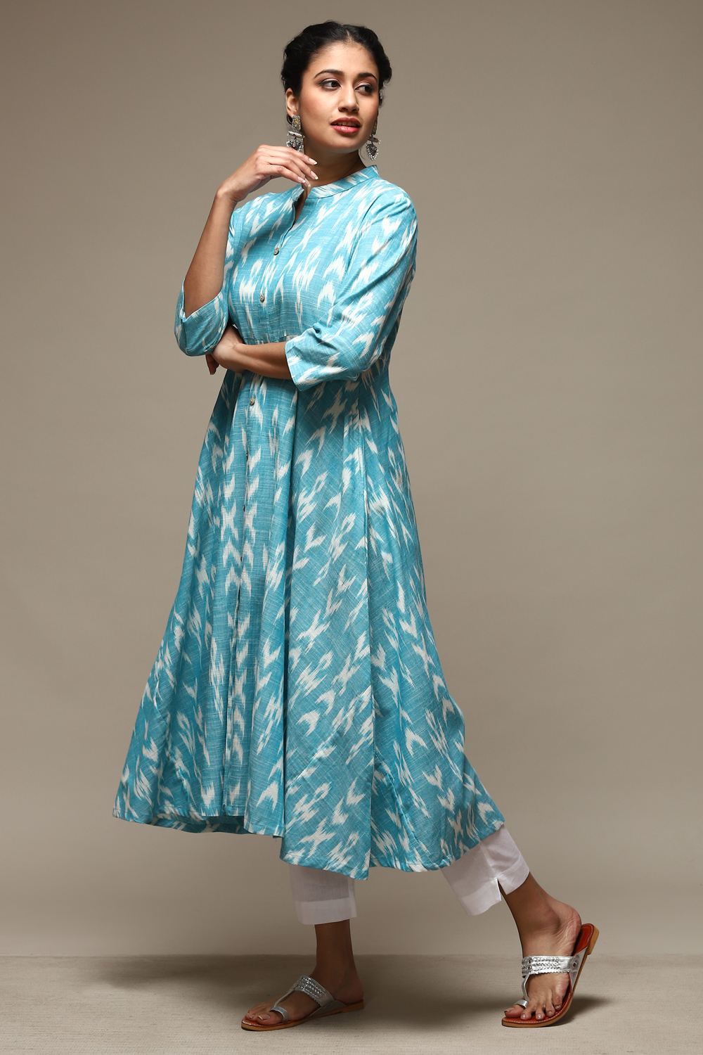 Turquoise Cotton IKAT Flared Yarndyed Kurta image number 2