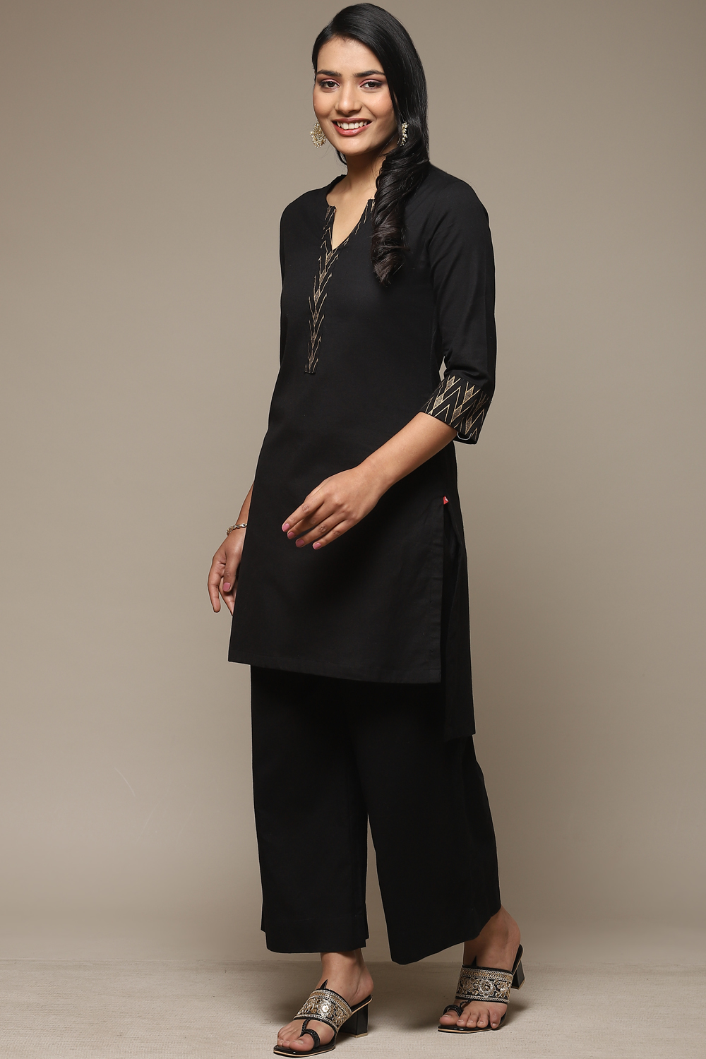 Black Cotton Blend Straight Kurta Palazzo Suit Set image number 3