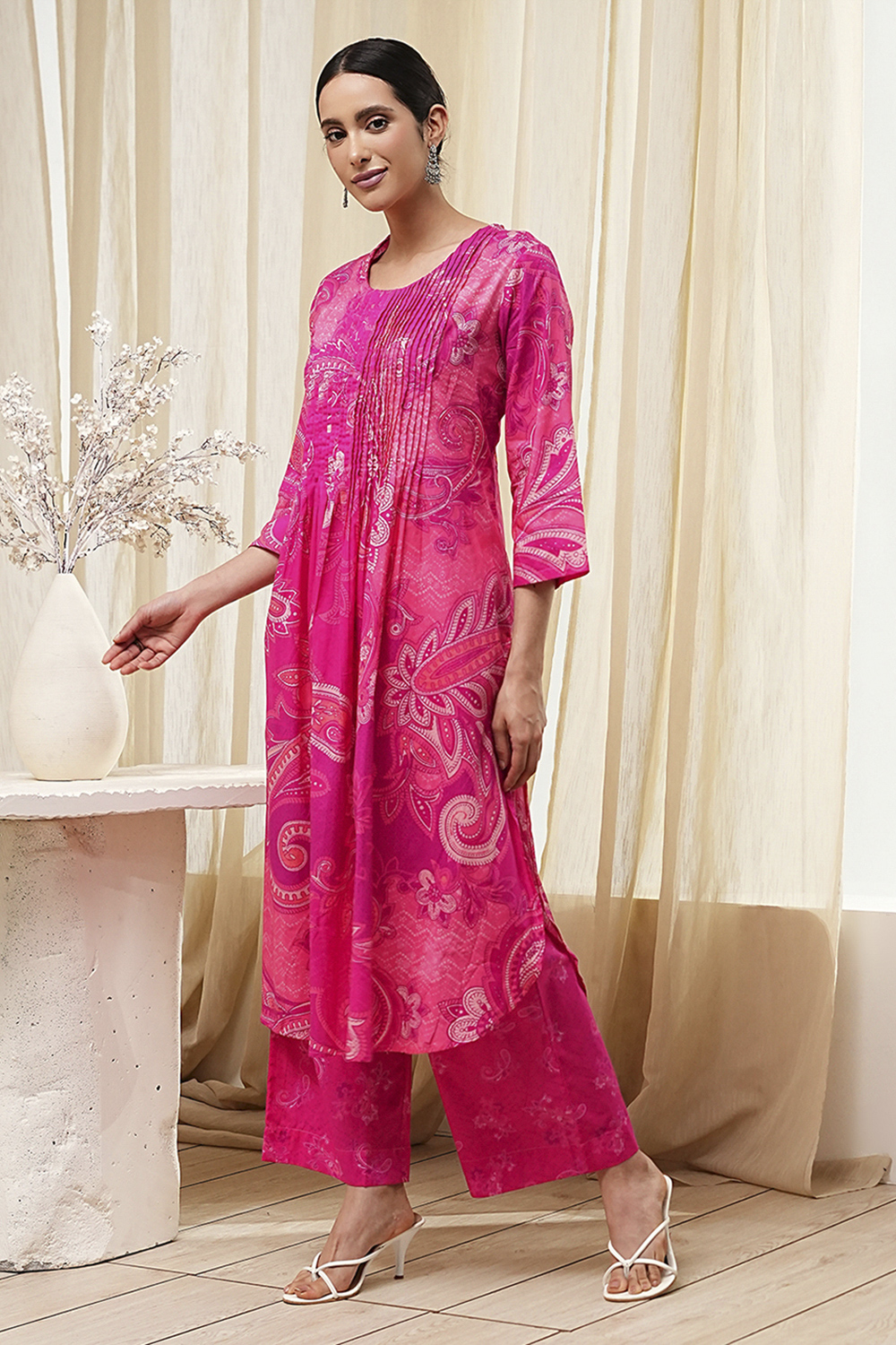 Pink Cotton Printed Pleated Kurta Set image number 3