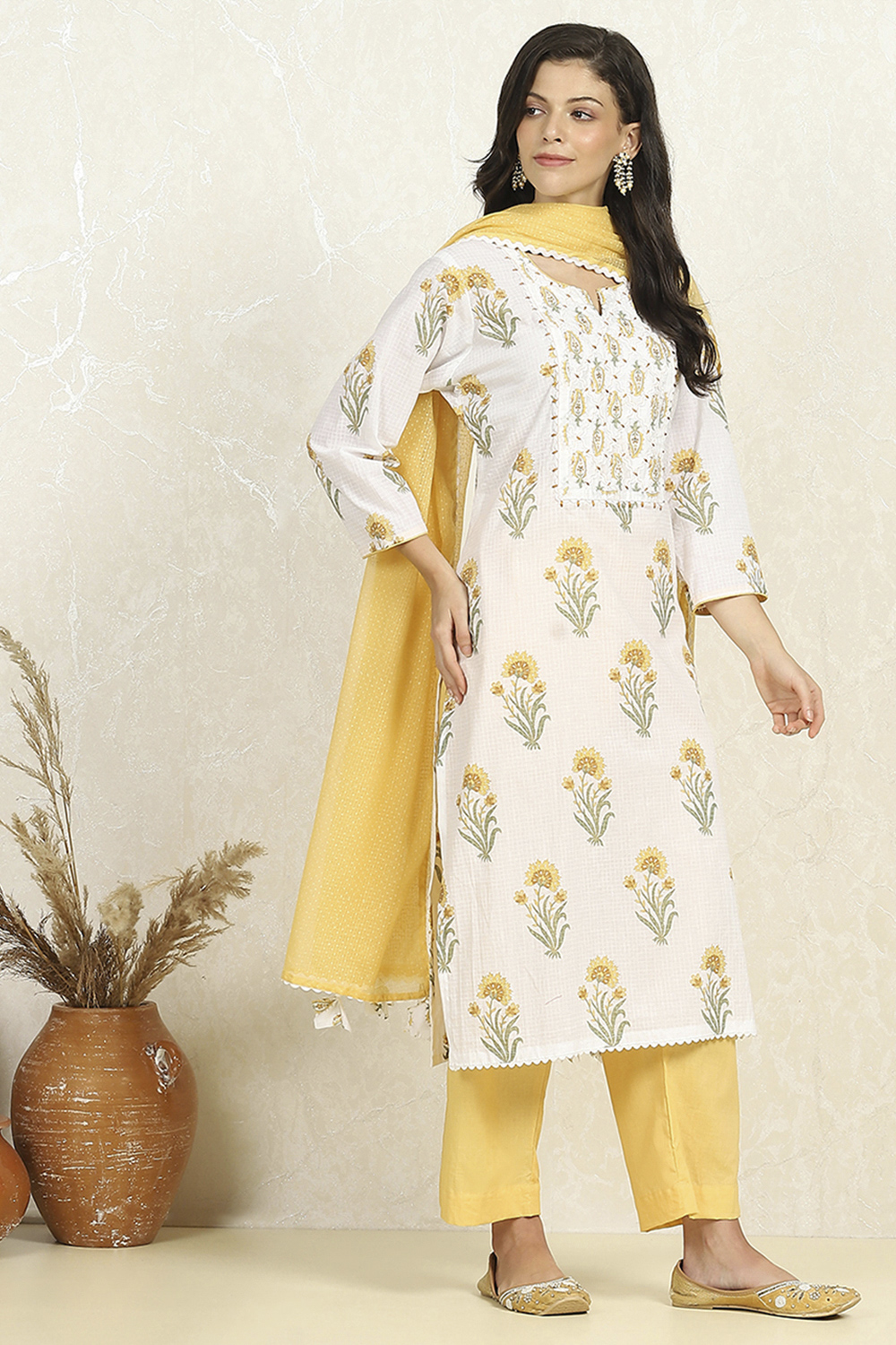 Blue Cotton Unstitched Suit Set image number 6