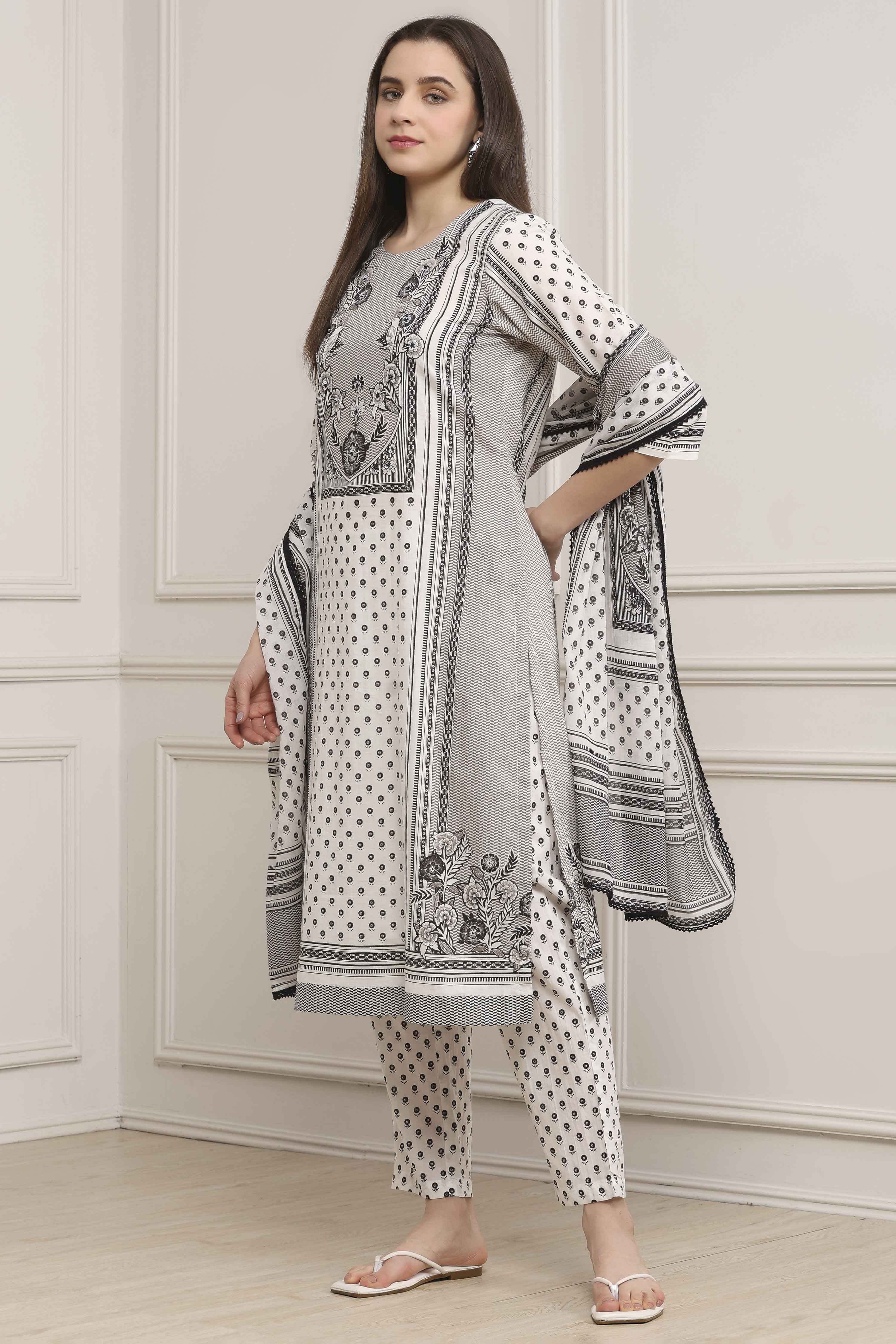 White and Black Cotton Printed Straight Suit Set image number 3