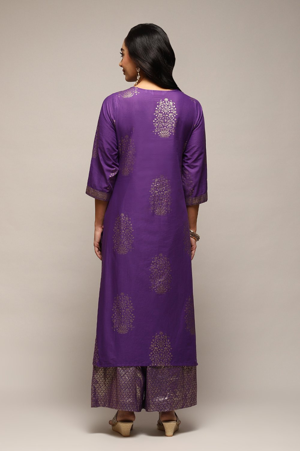 Navy Blue Cotton Straight Printed Kurta Capri Suit Set image number 4