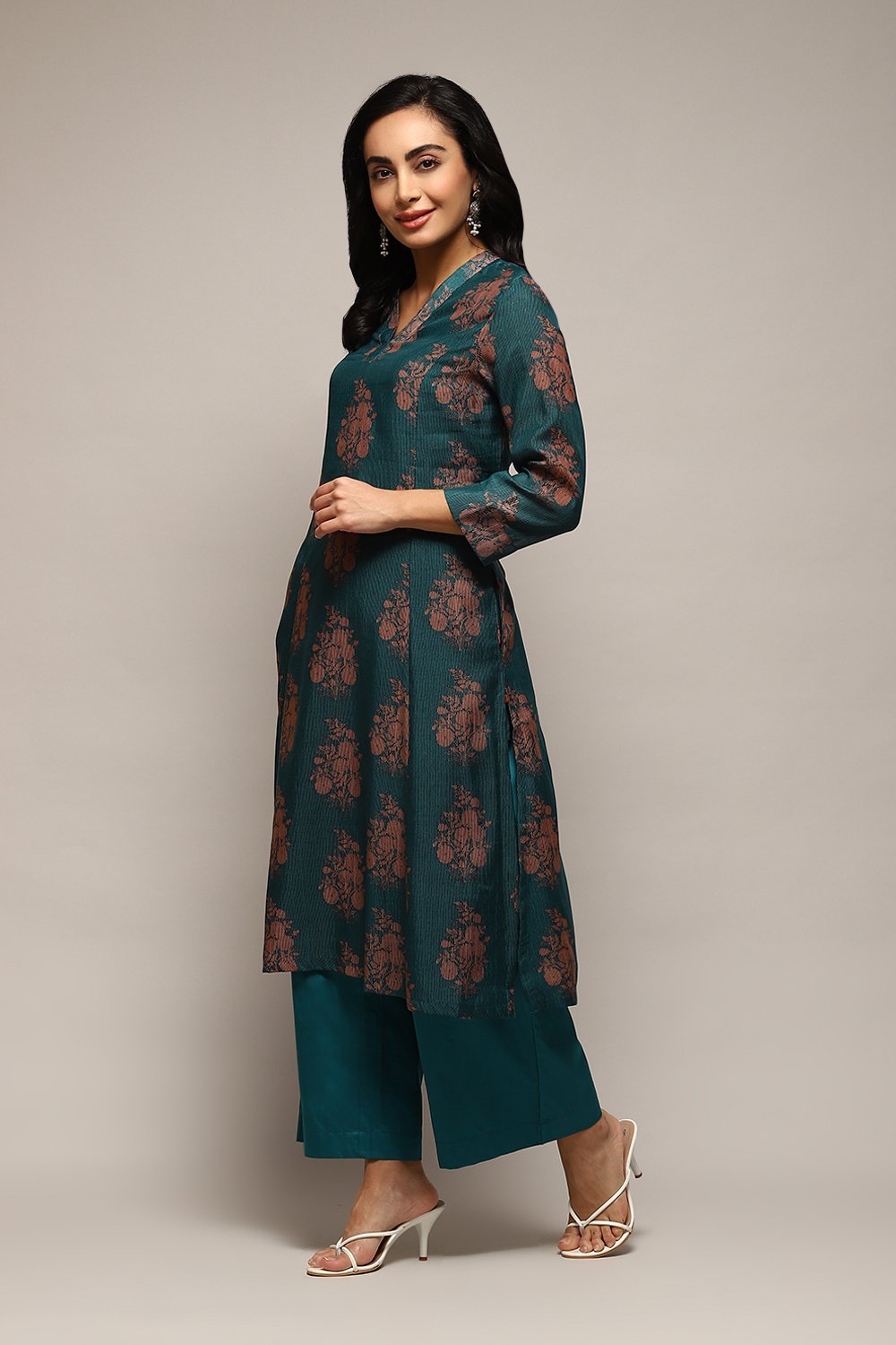 Pink Poly Chanderi A-Line Printed Kurta Palazzo Suit Set image number 3