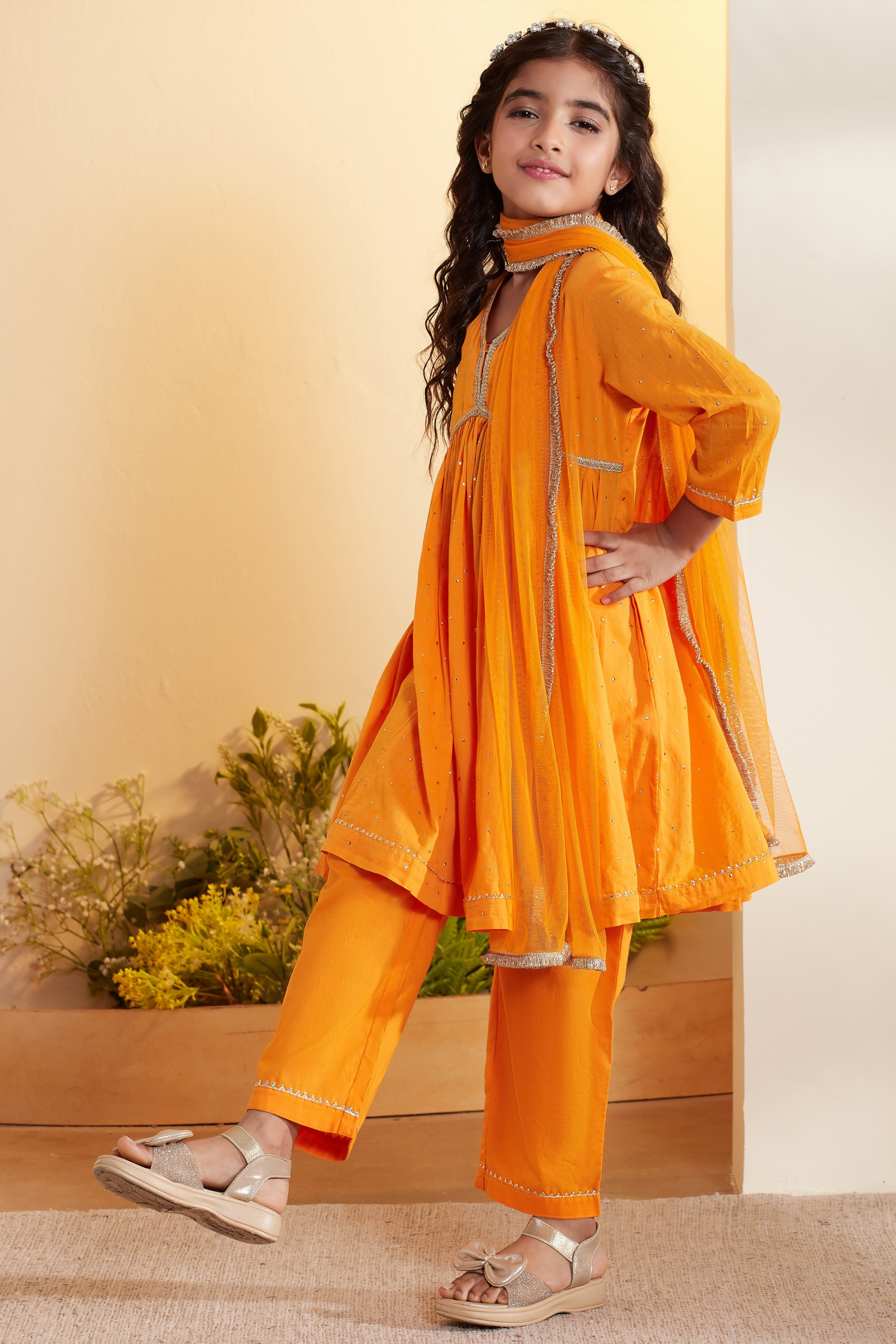 Yellow Cotton Embellished Anarkali Kurta Set image number 3