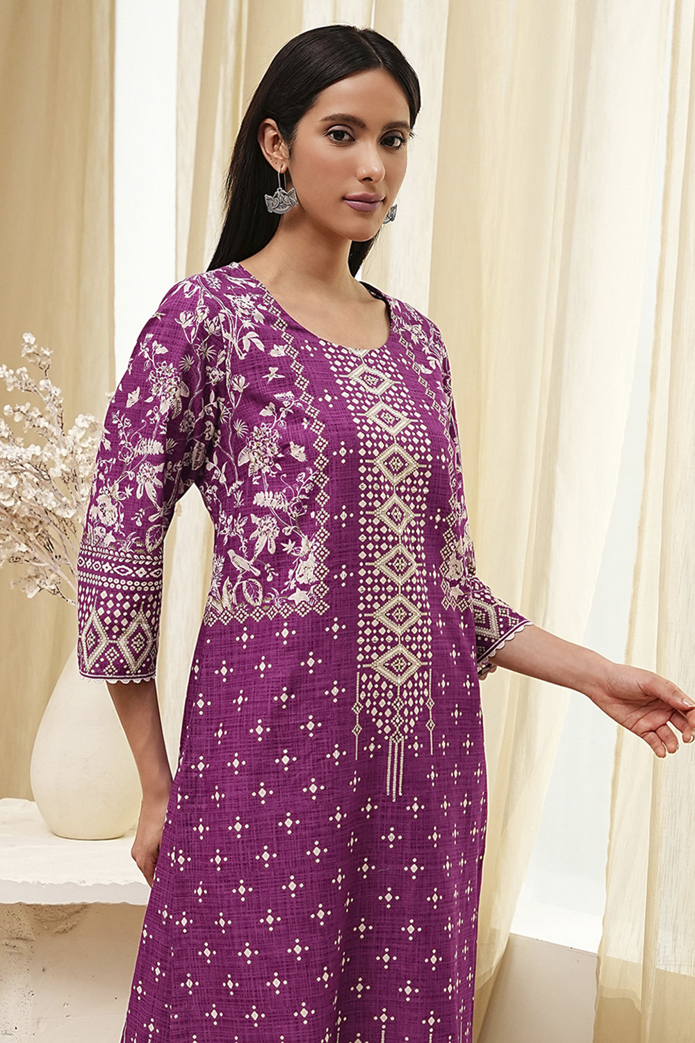 Purple Cotton Printed Straight Kurta image number 1