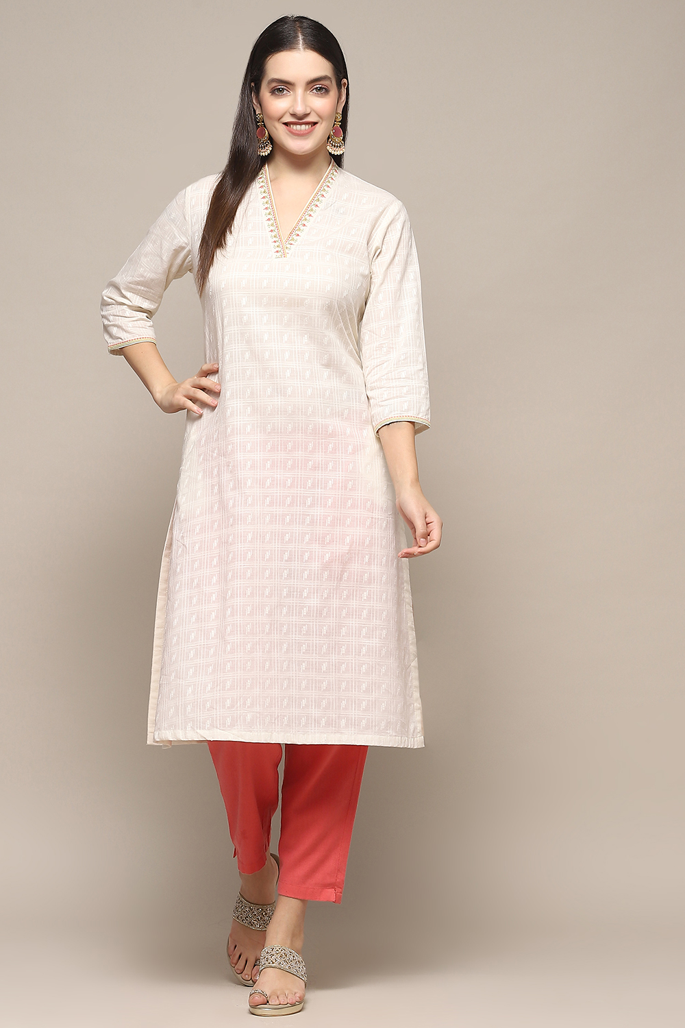 Off White Cotton Straight Kurta image number 5