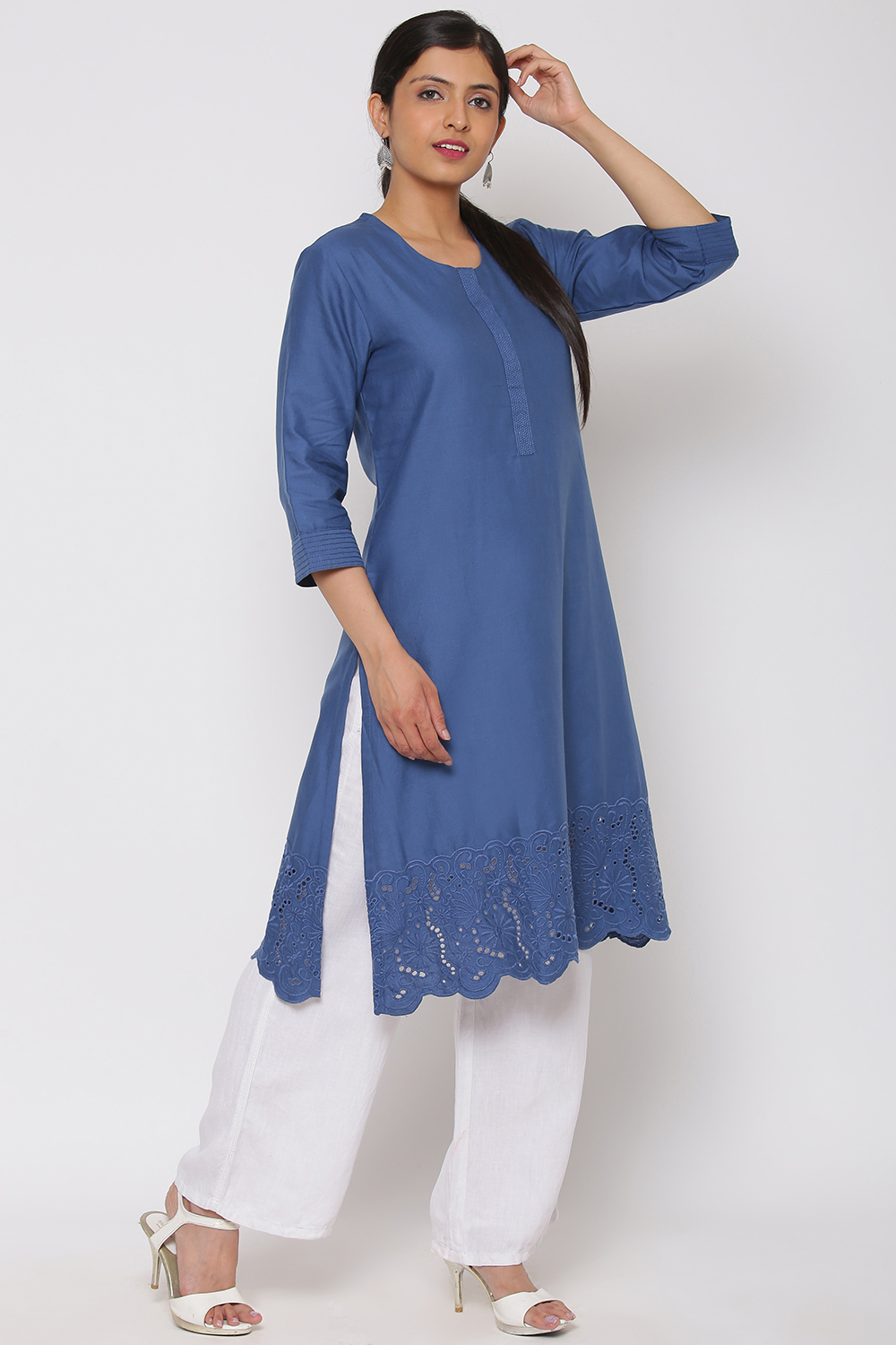 Blue Cotton Linen Solid Kurti image number 3