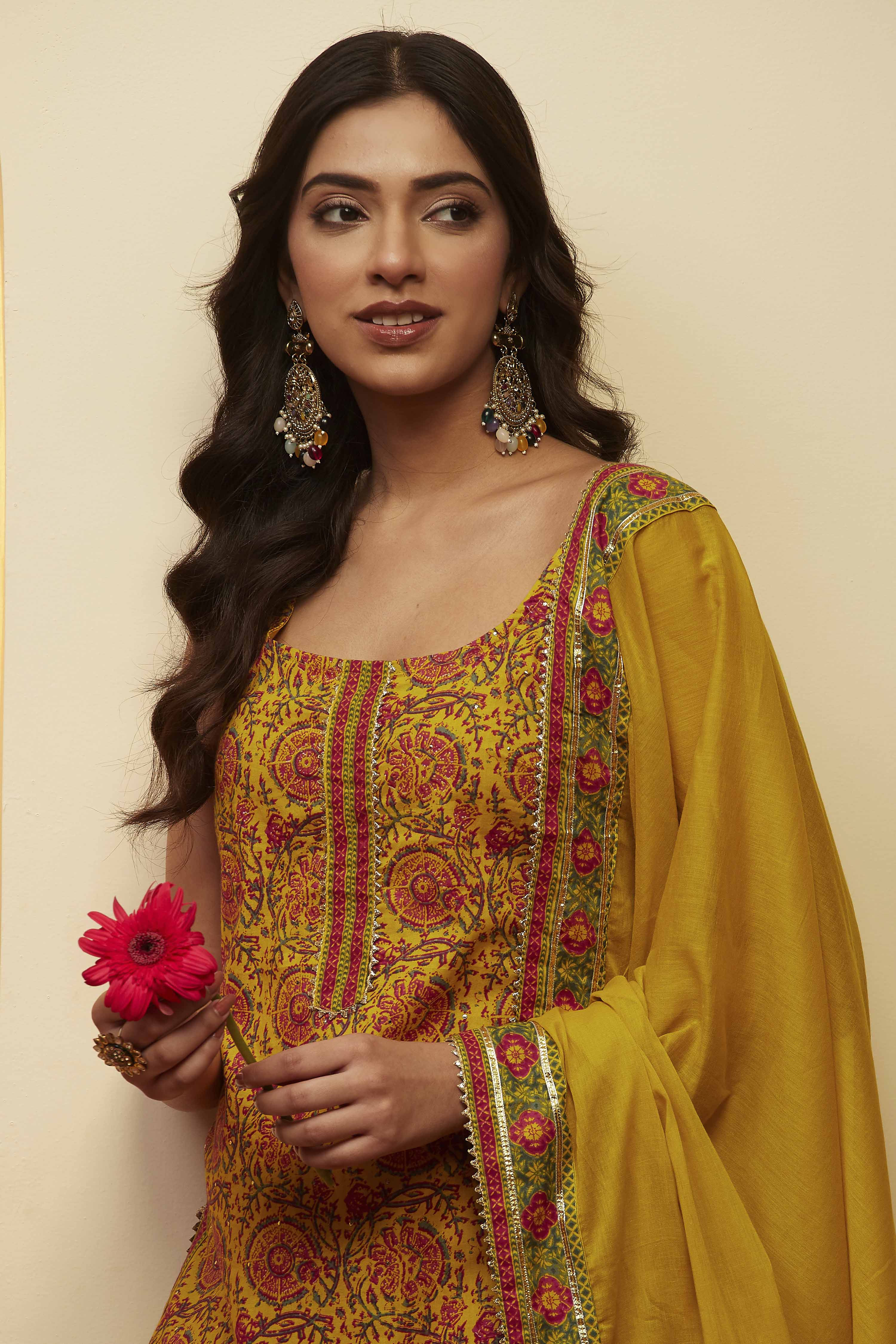 Lime Cotton Straight Suit Set image number 1
