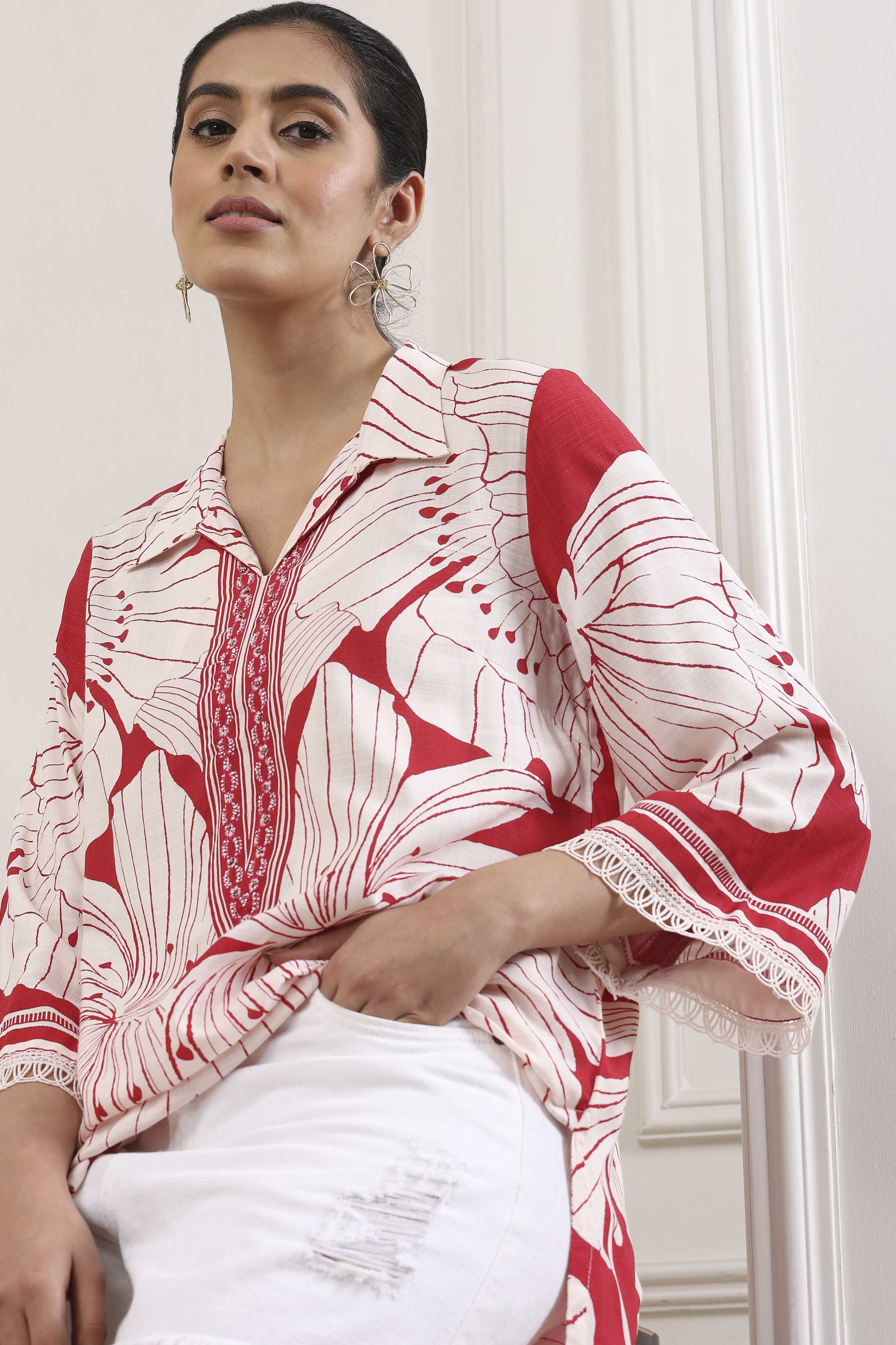 Red Viscose Rayon Straight Kurta image number 6