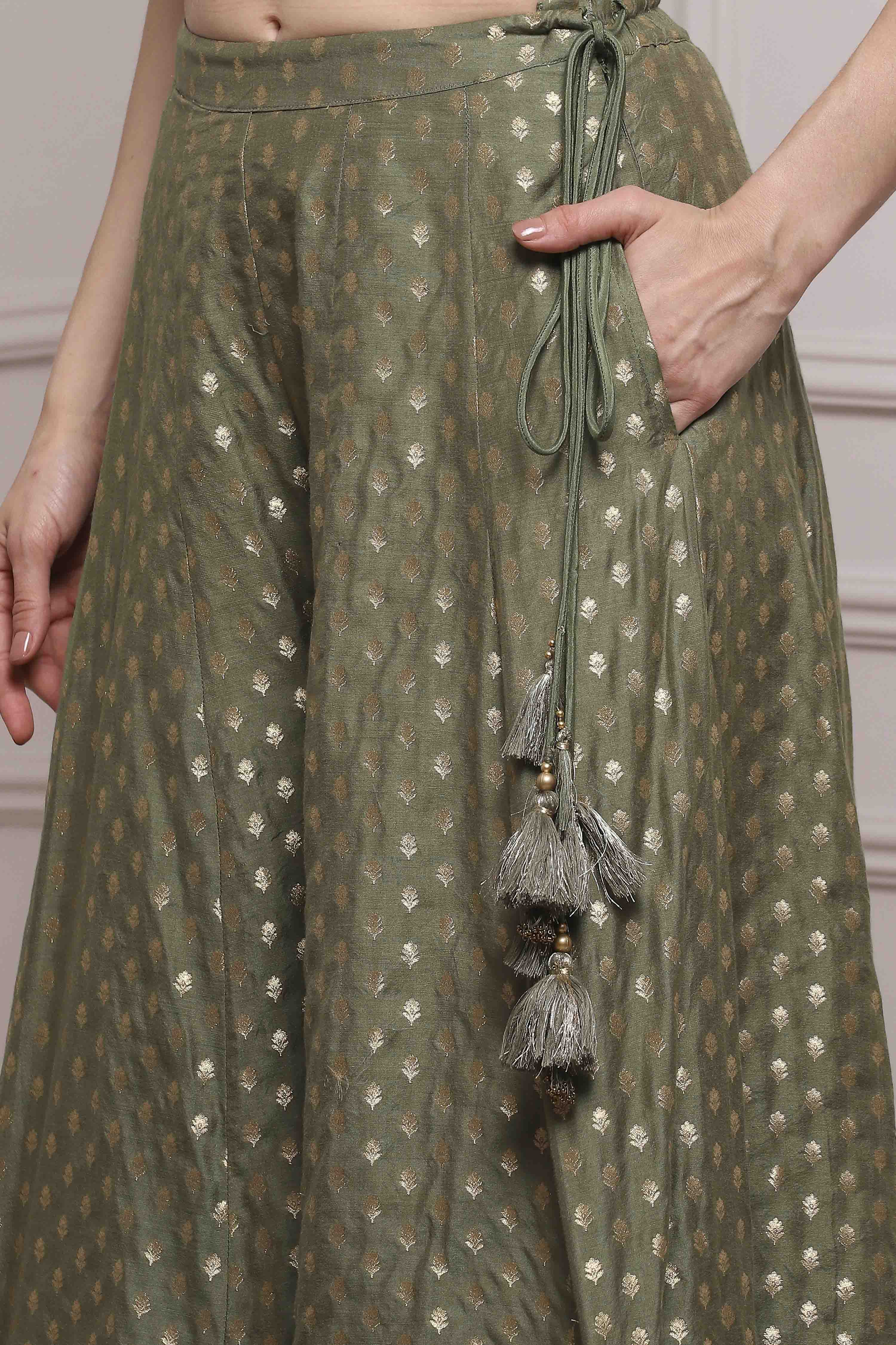 Earthy Grn Polyester Yarndyed Fusion Set image number 2