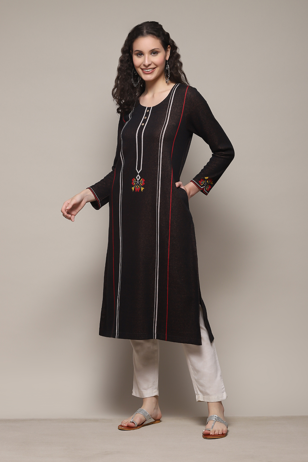 Black Polyester Straight Yarndyed Kurta image number 5