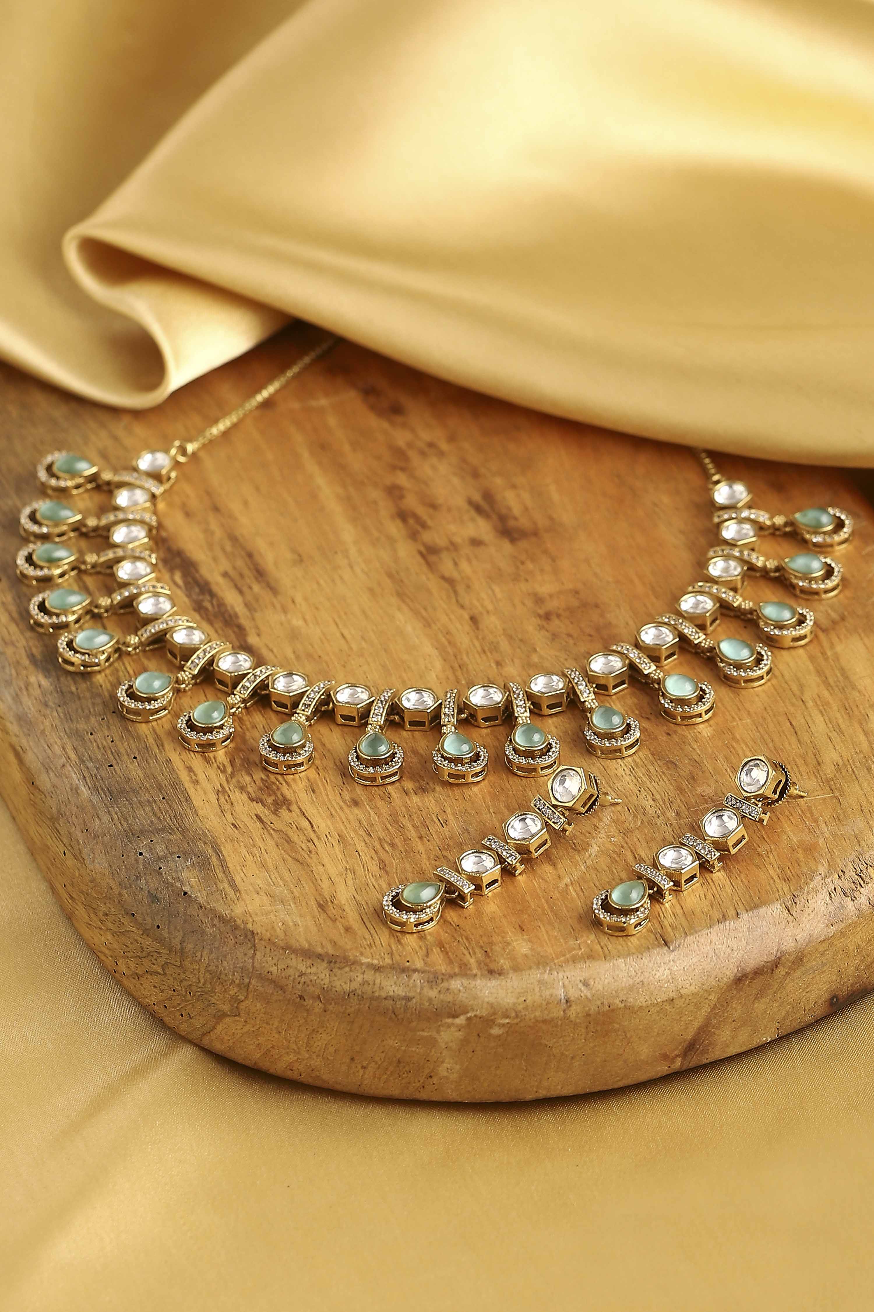 Mint Green Brass Kundan Set image number 0
