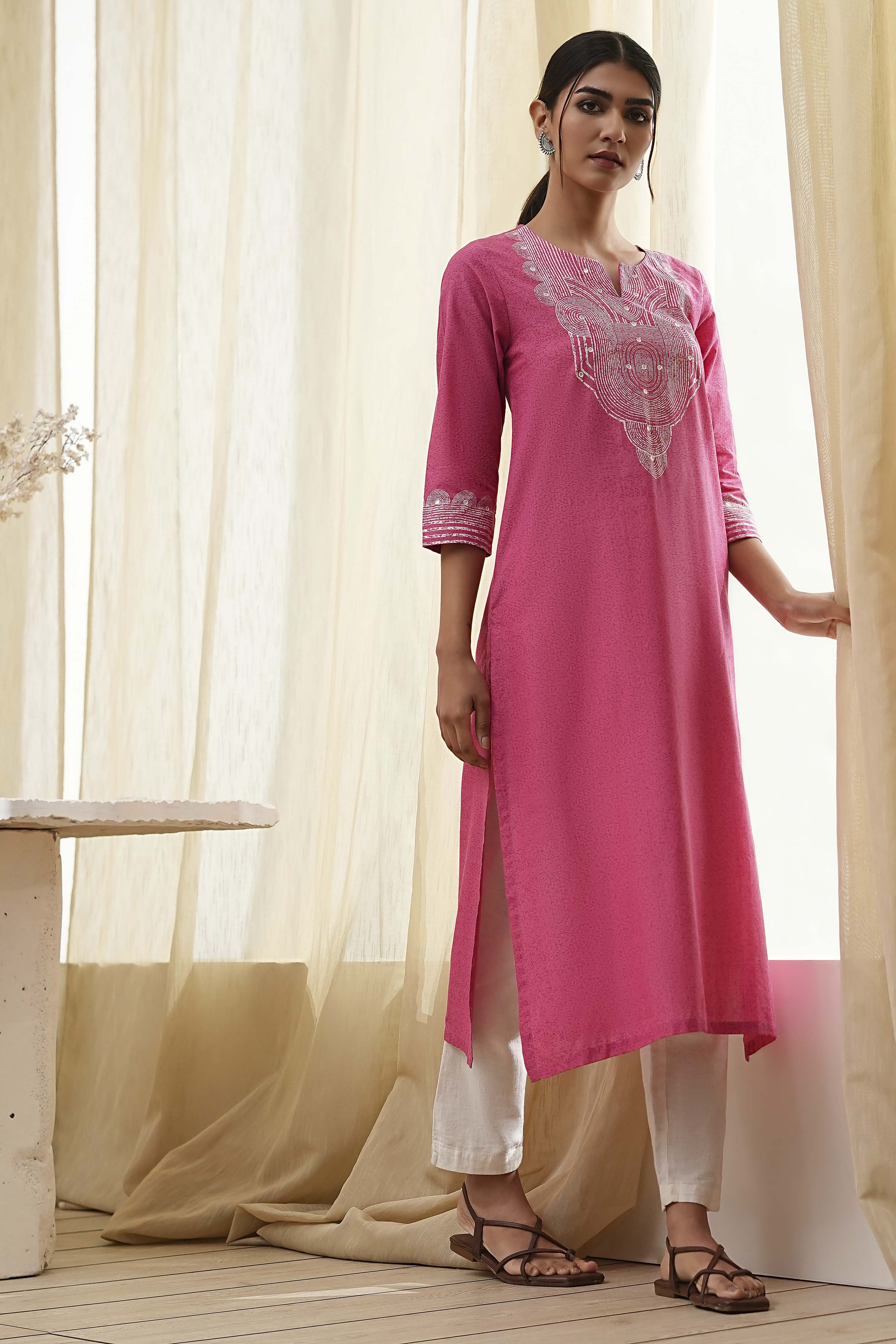 Pink Pure Cotton Printed Straight Kurta image number 0