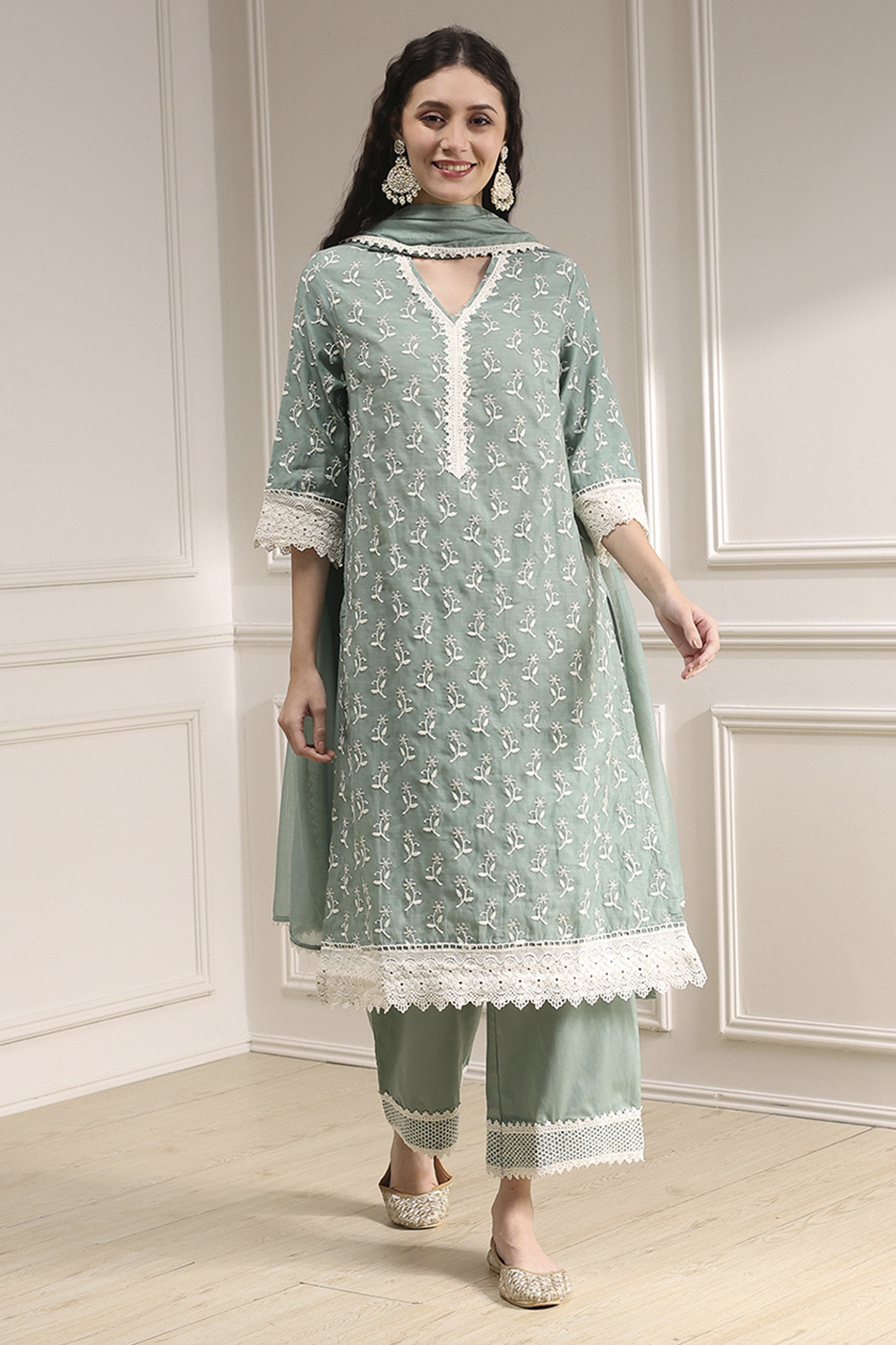 Sap Green Chanderi Straight Suit Set image number 6
