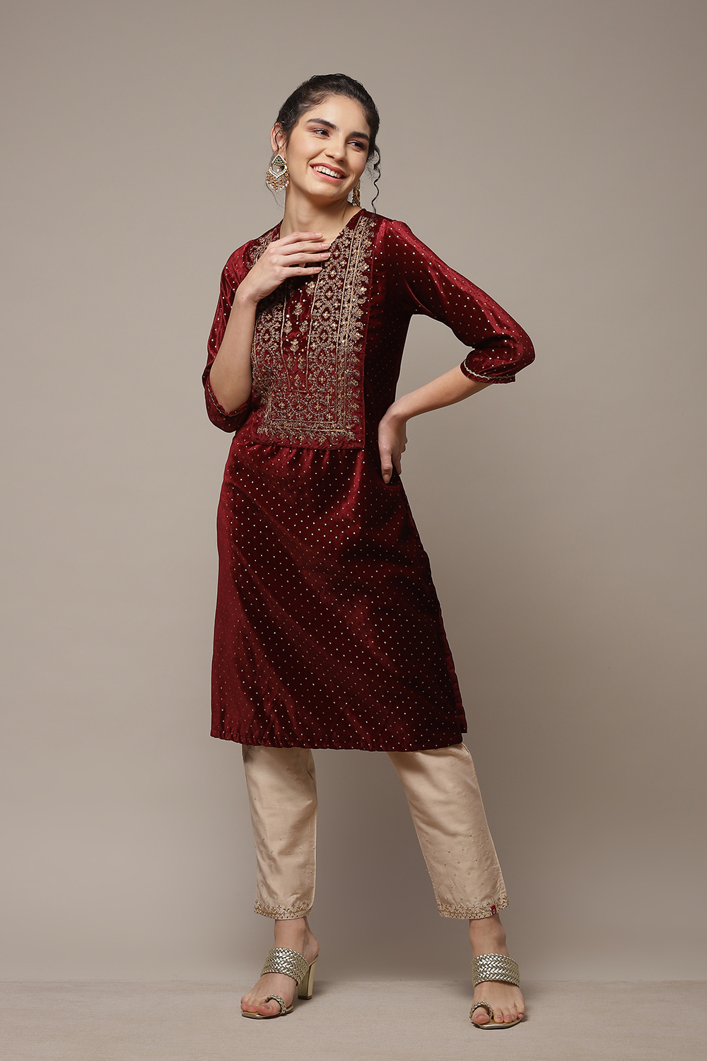 Maroon Velvet Straight Printed Kurta image number 0