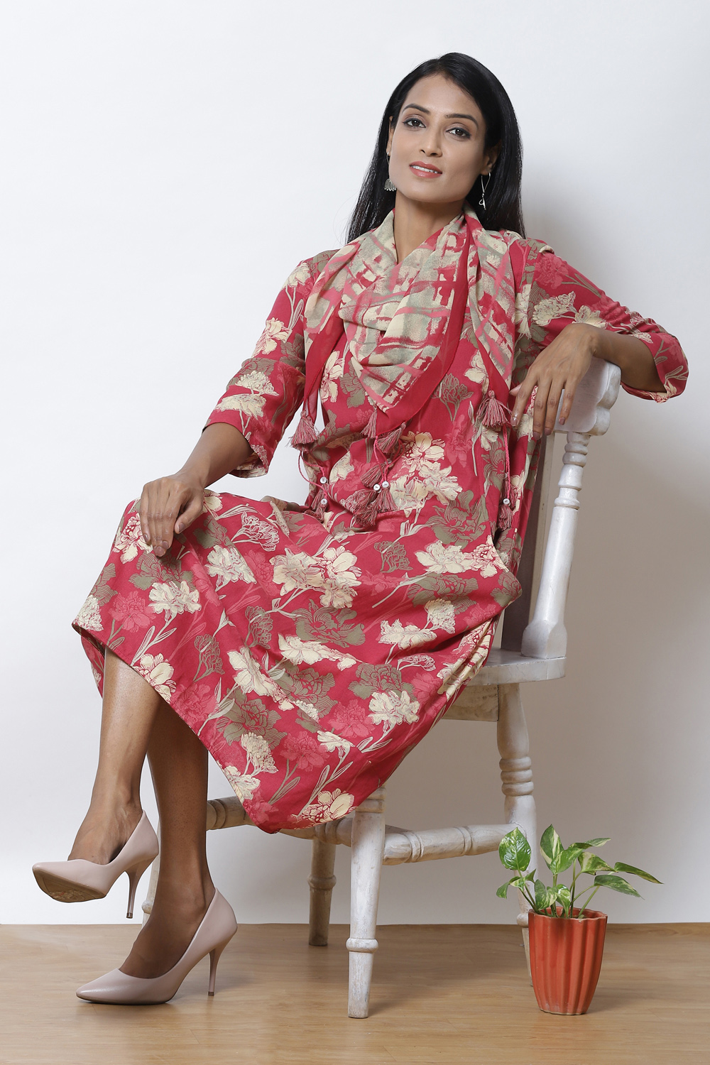 Lavender Straight Cotton Flax Printed Kurta image number 0