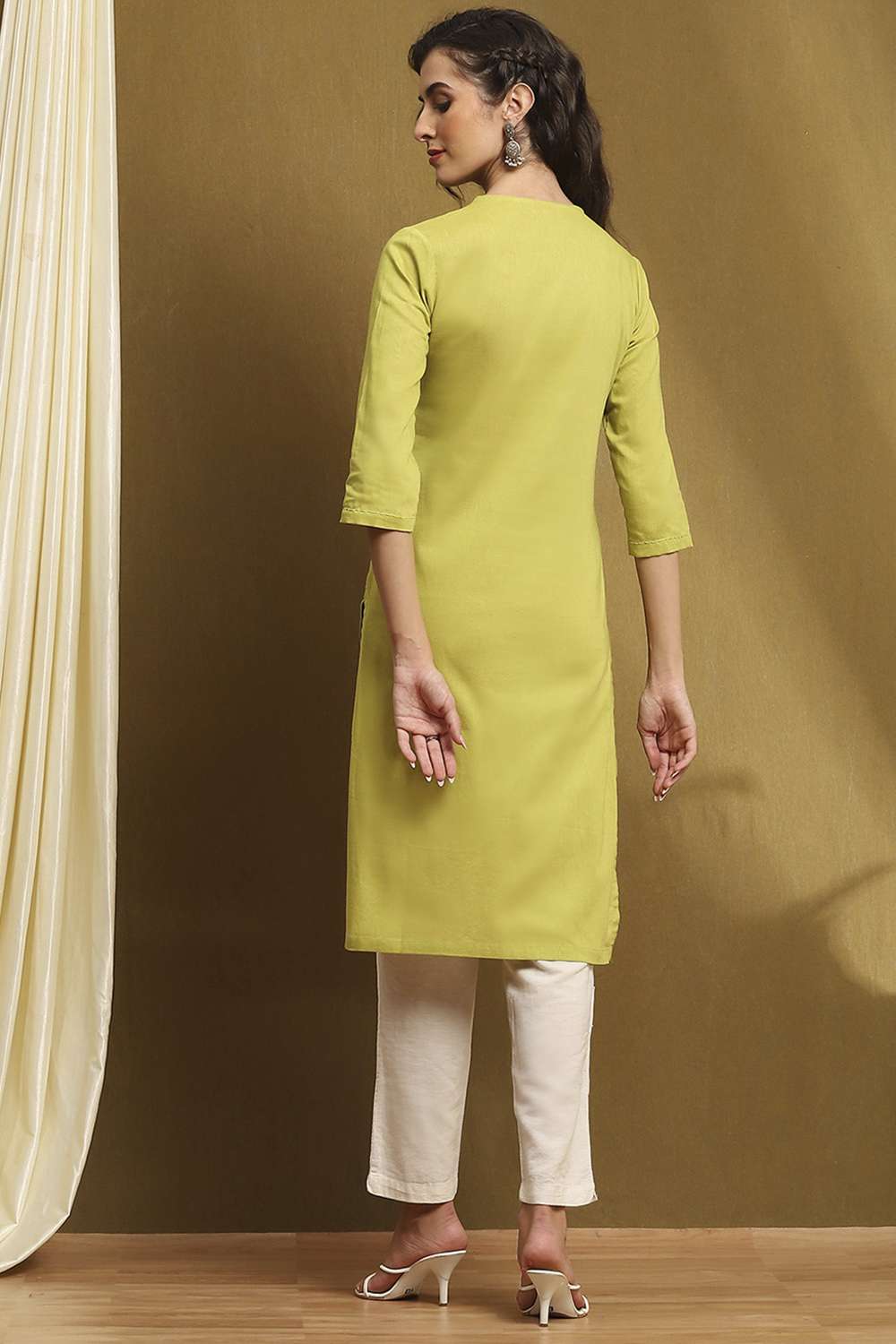 Green Cotton Blend Solid Straight Kurta image number 3