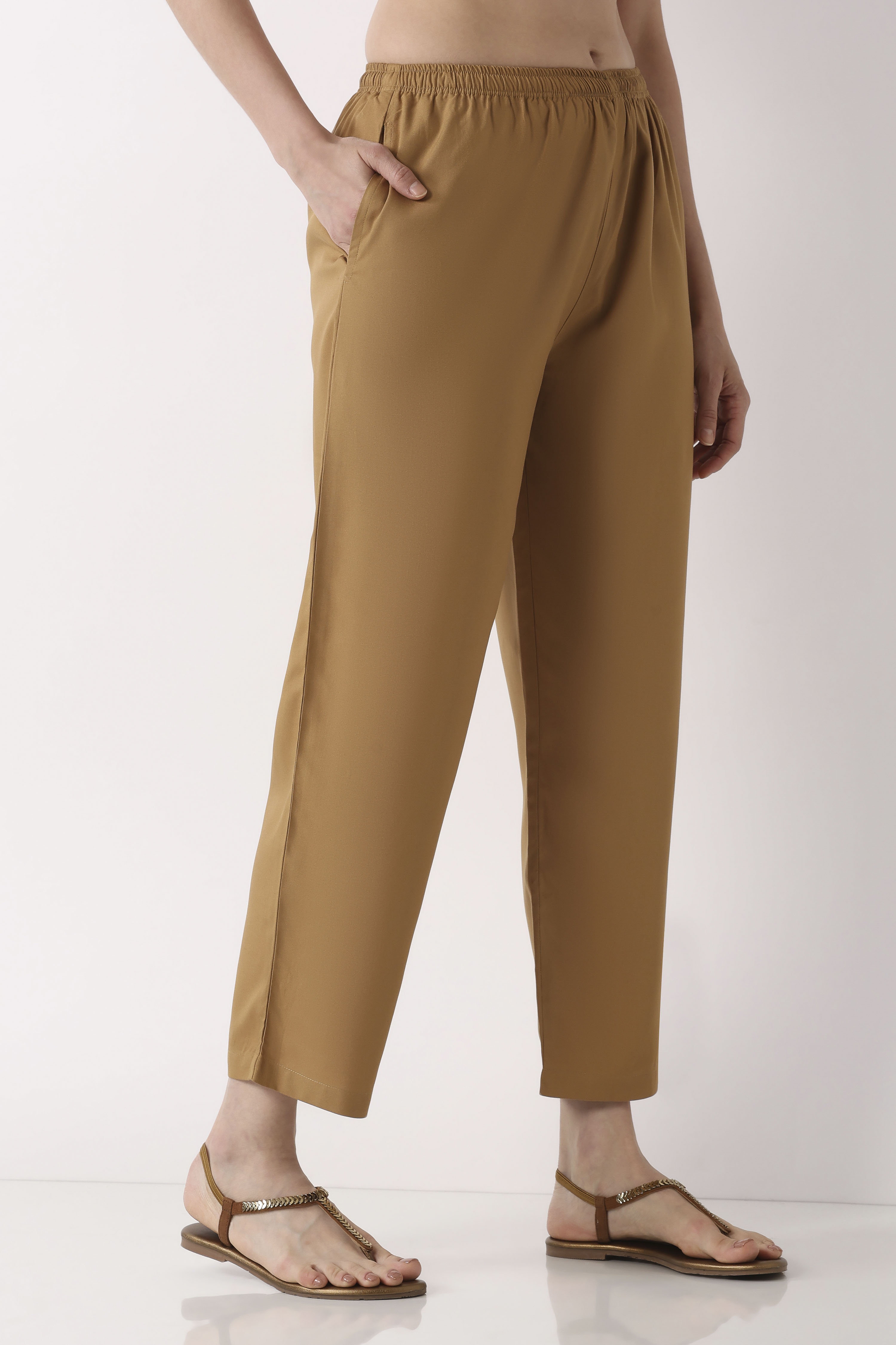 Green-Maroon Viscose Rayon Relaxed Solid Pants image number 3