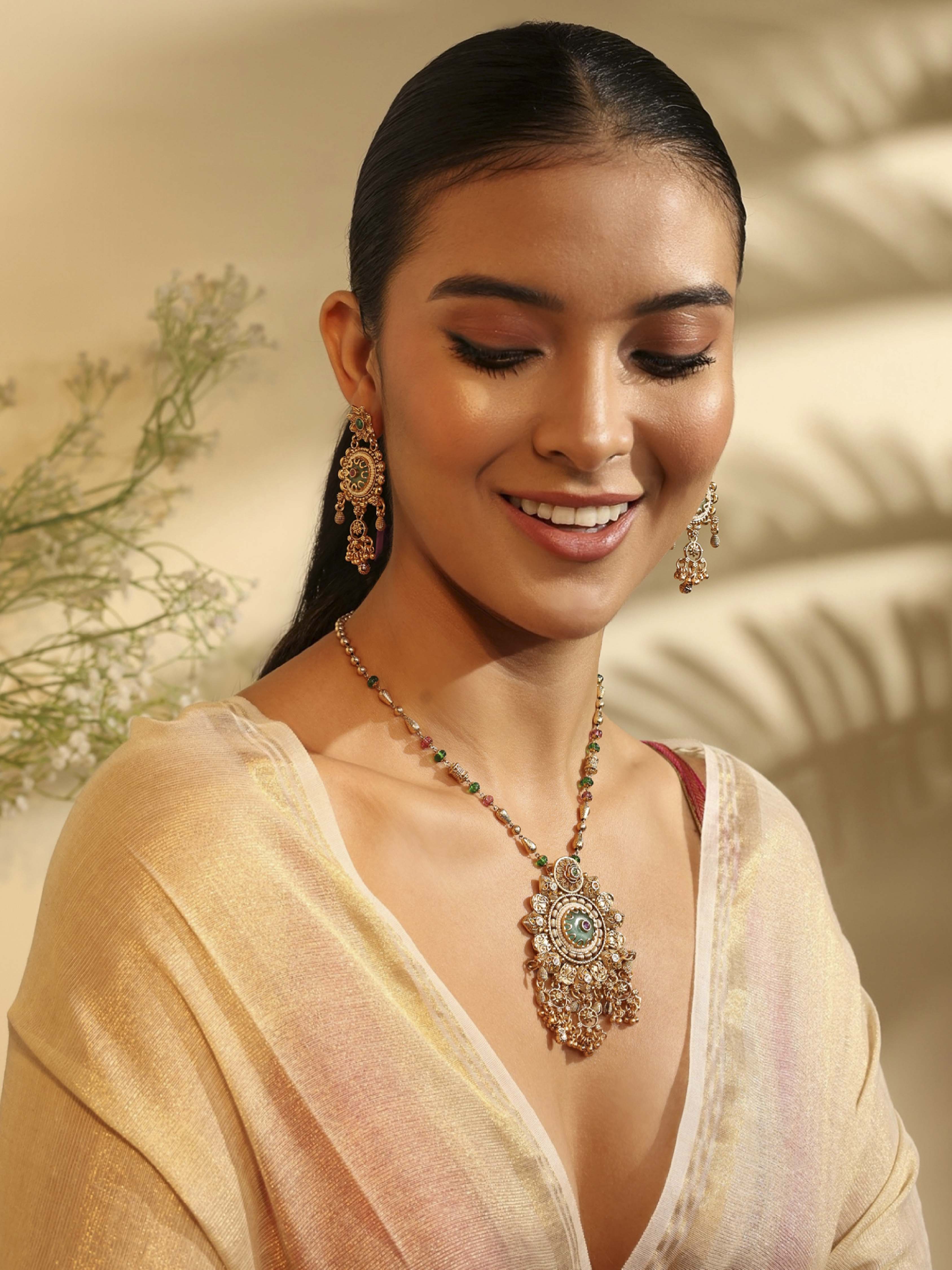 Gold Plated Brass Pendant Necklace Set image number 4