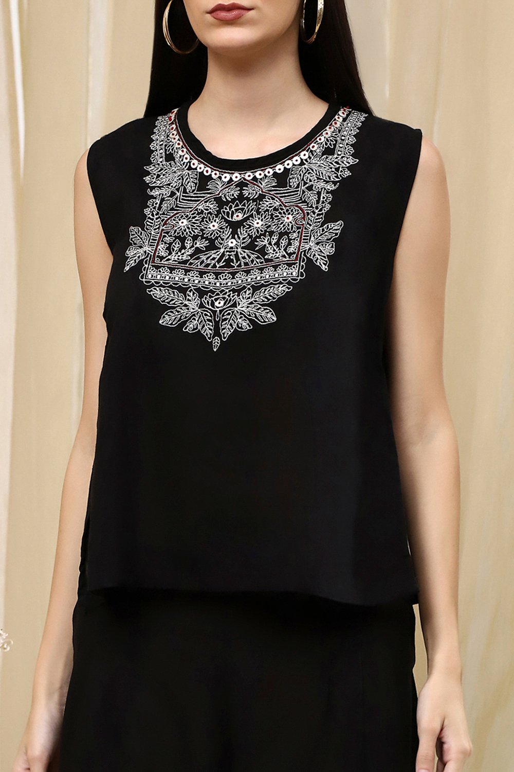 Black Viscose Rayon Straight Solid Fusion Set image number 1