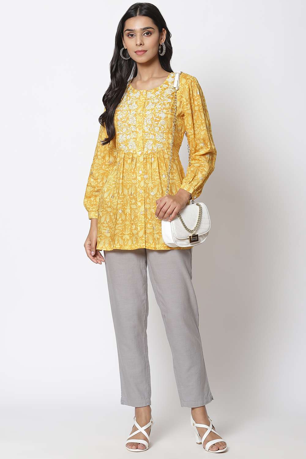 Mustard LIVA Printed Short Kurti image number 5