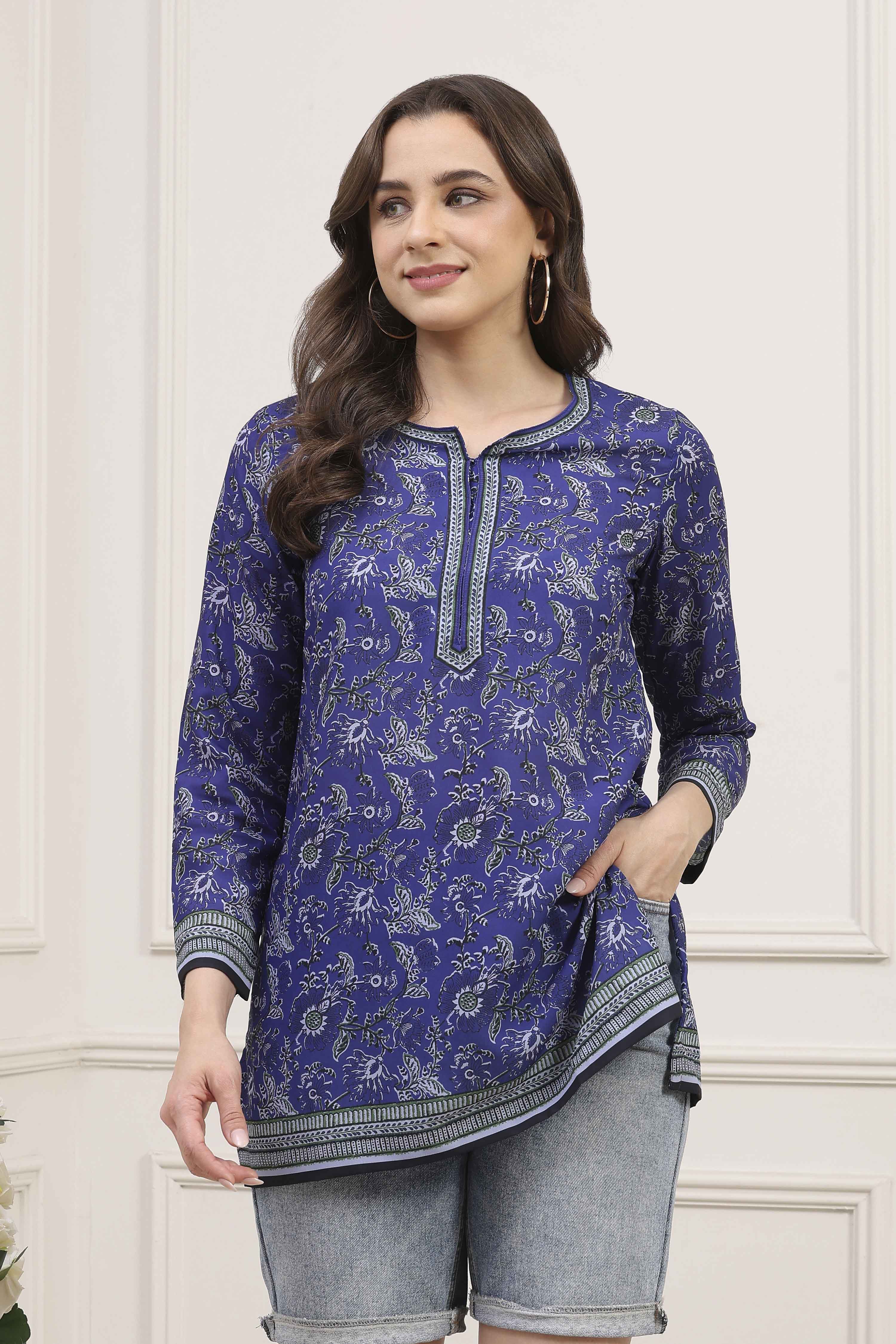 Blue Polyester Printed Straight Kurti image number 5