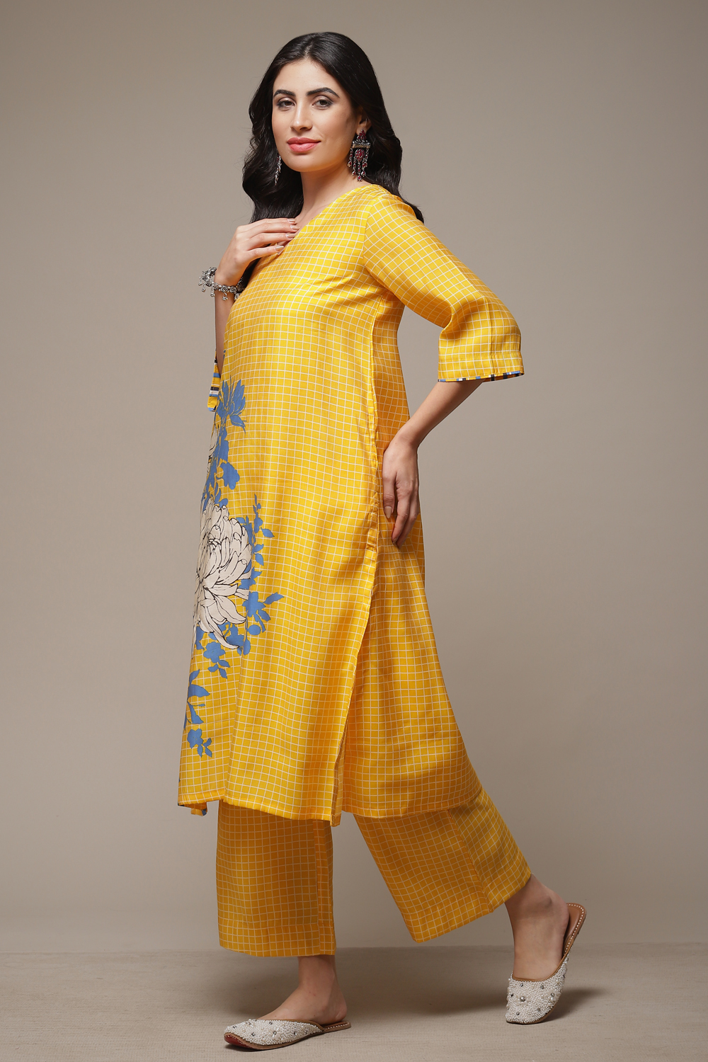 Yellow Viscose Straight Printed 2 Piece Set image number 3