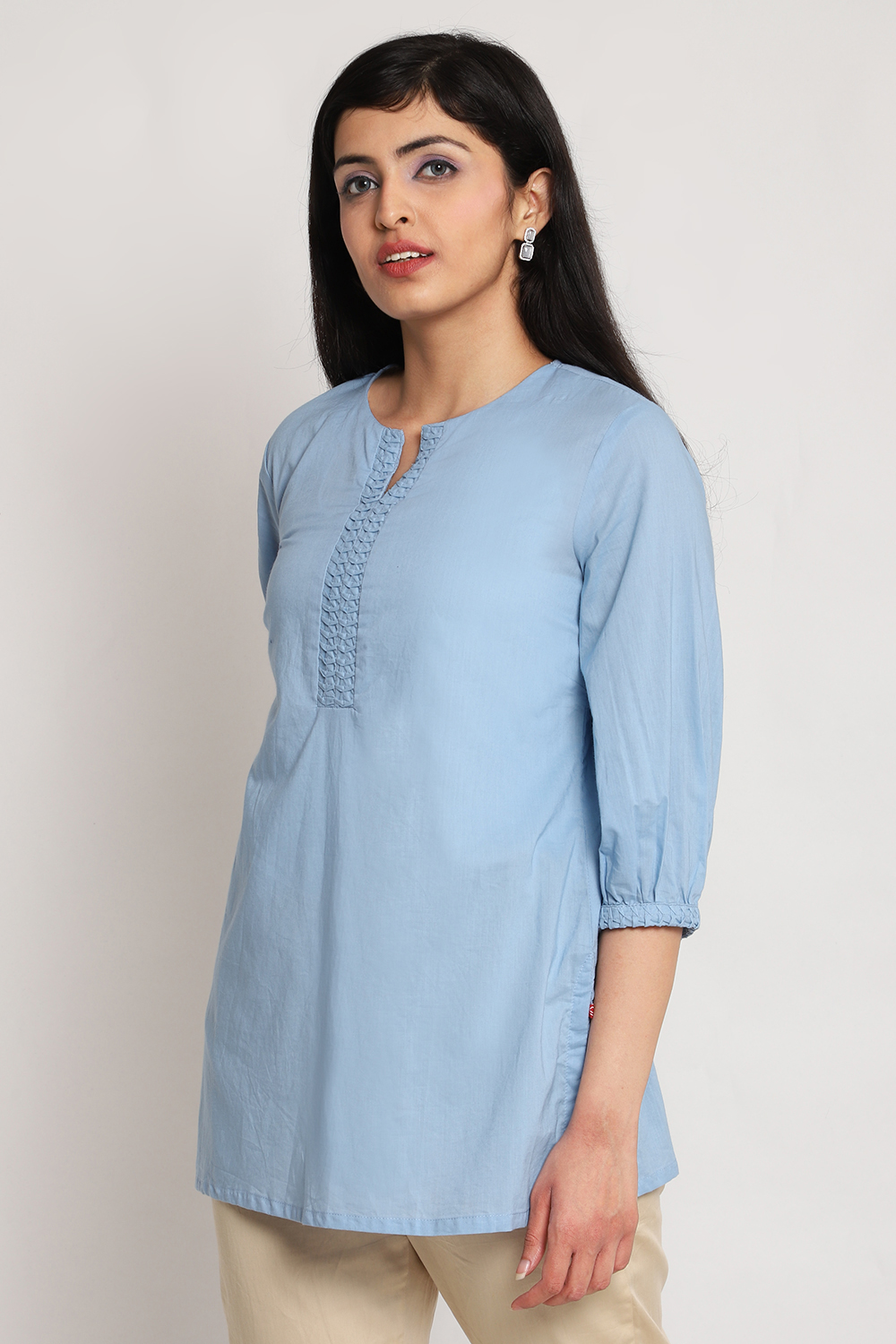 Sky Blue Cotton Short Solid Kurti image number 2