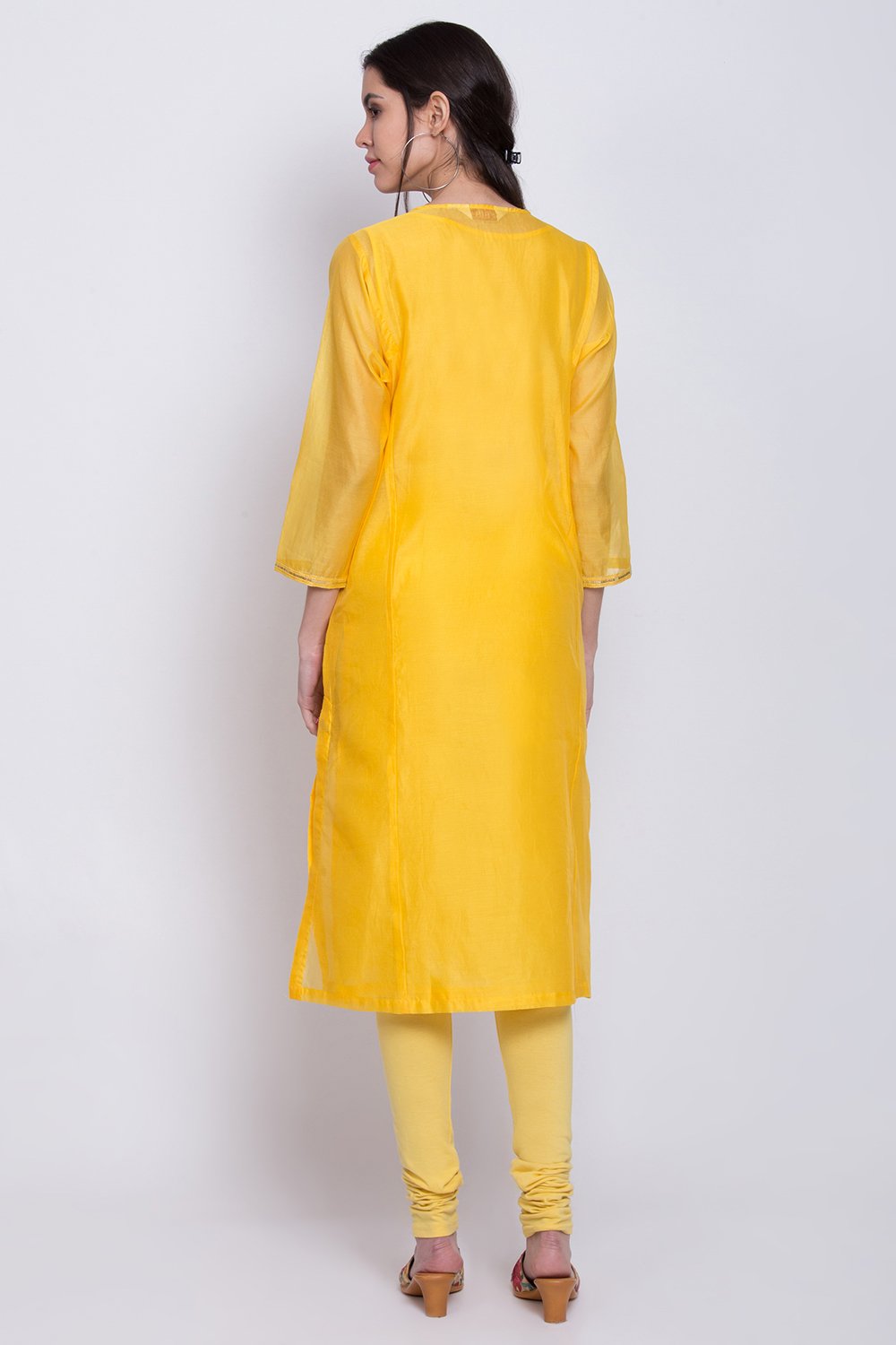 Yellow Poly Cotton A-Line Embroidered Kurta image number 5