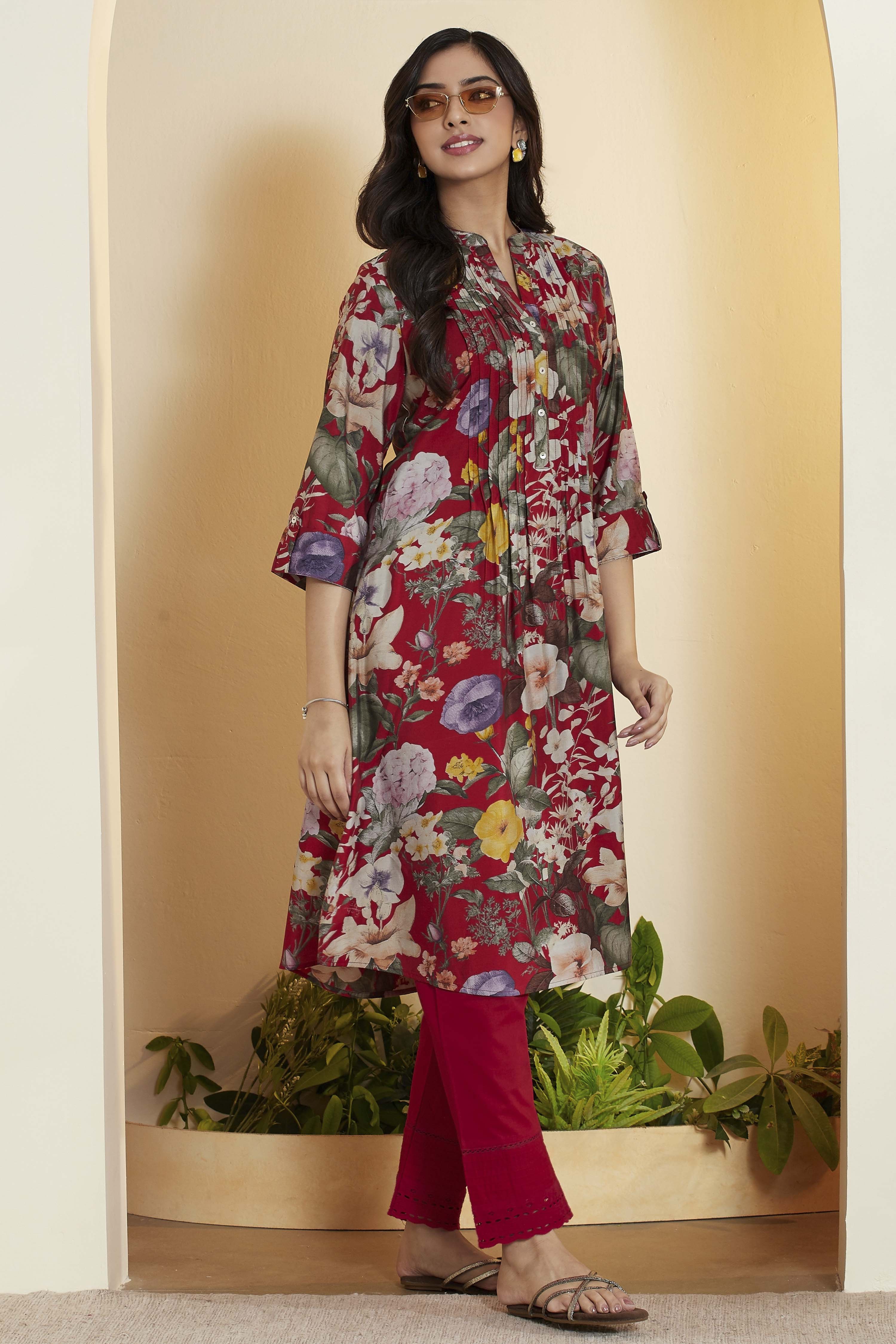 Blue Poly Viscose Floral Printed Straight Kurta image number 0