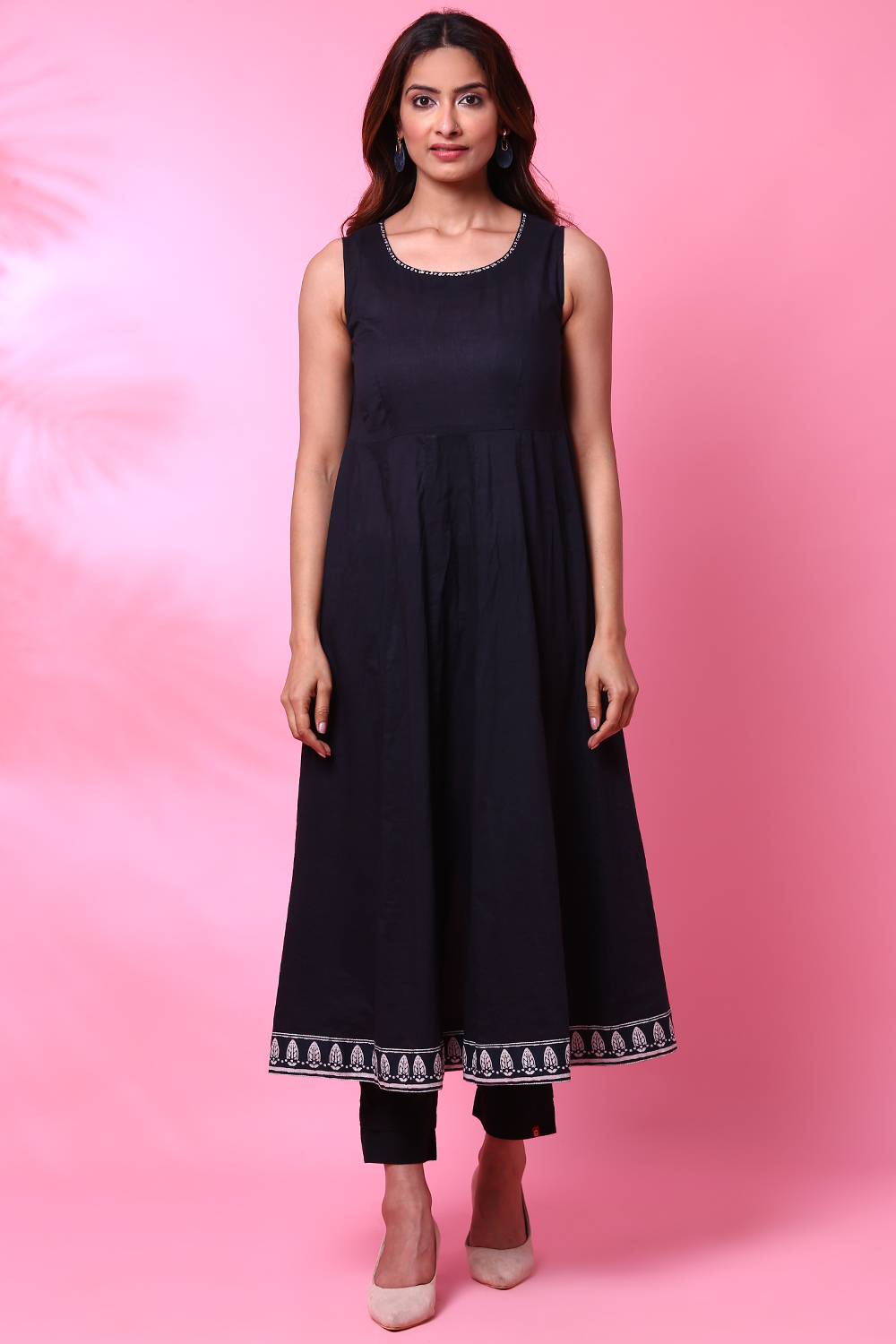 Black Cotton Double Layered Printed Kurta image number 5