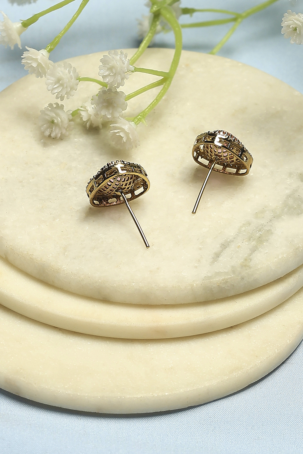 Light Pink Brass Studs image number 2