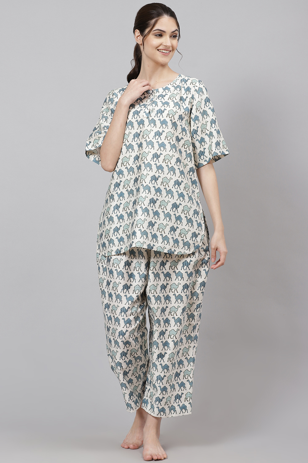 Cream Straight Cotton Three Piece Printed Sleepwear Set image number 3