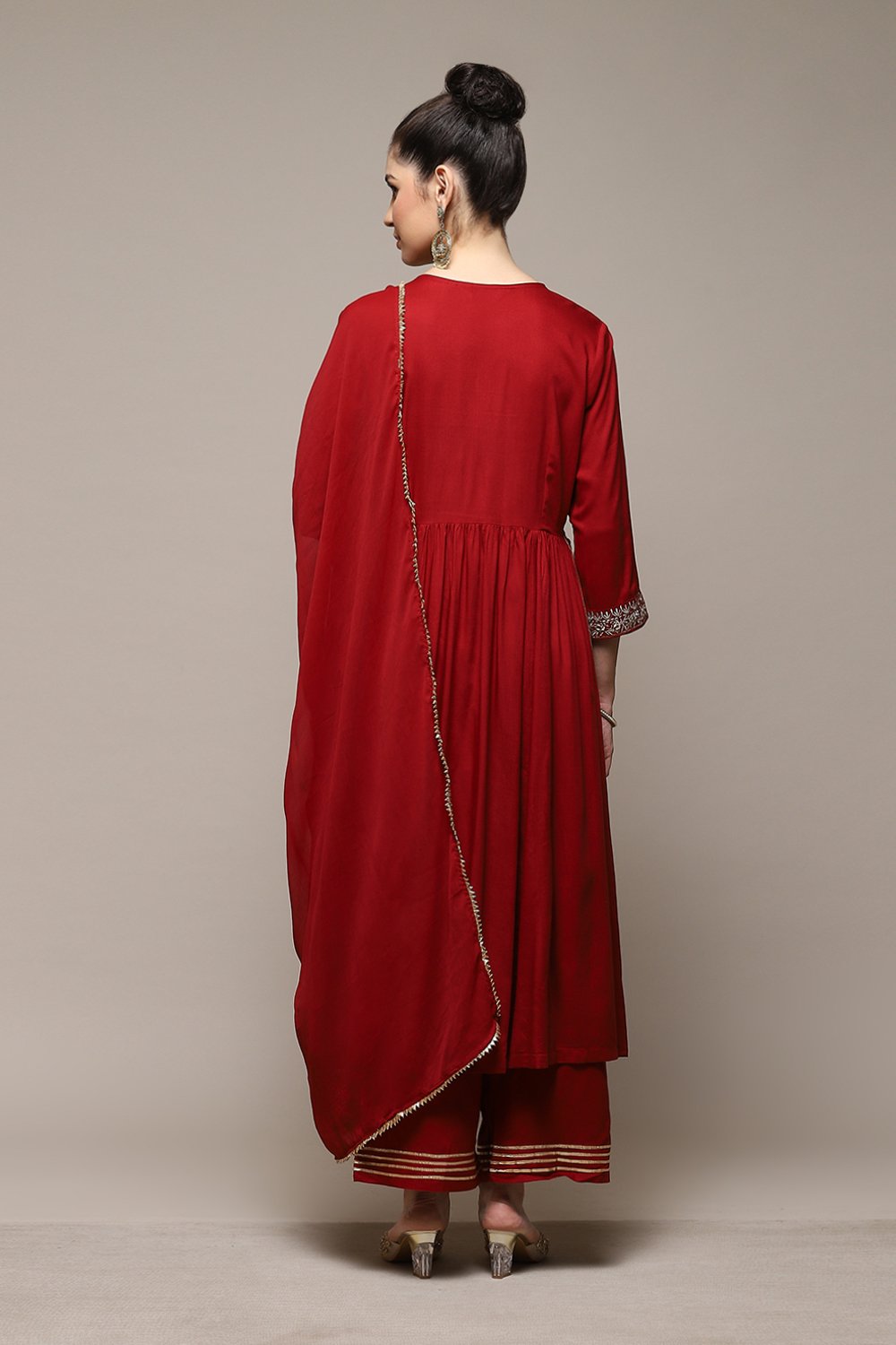 Green & Maroon Rayon Gathered Kurta Palazzo Suit Set image number 4